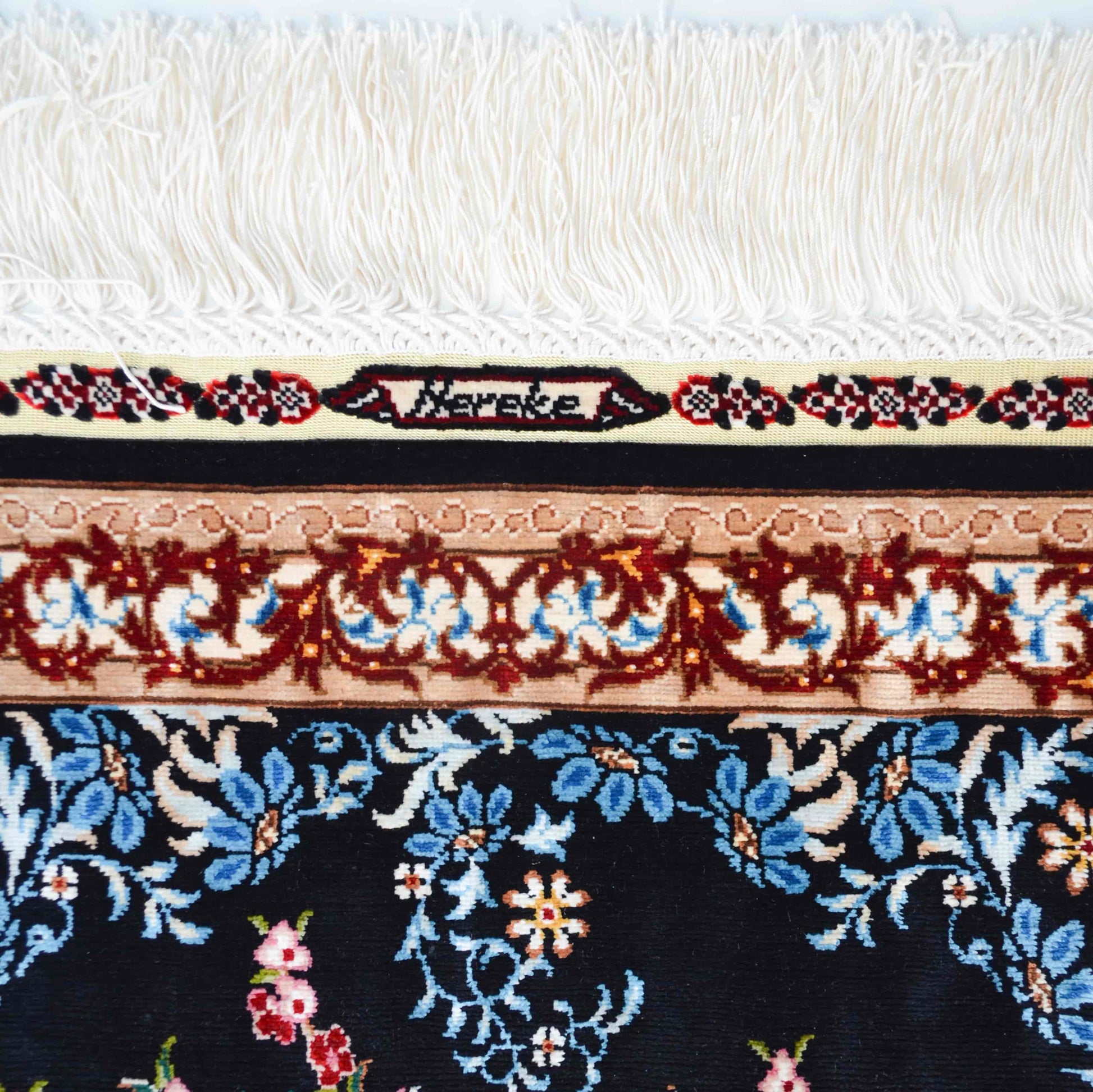 Kuş Motifli Saf İpek El Dokuma Duvar Halısı (50x77 Cm)