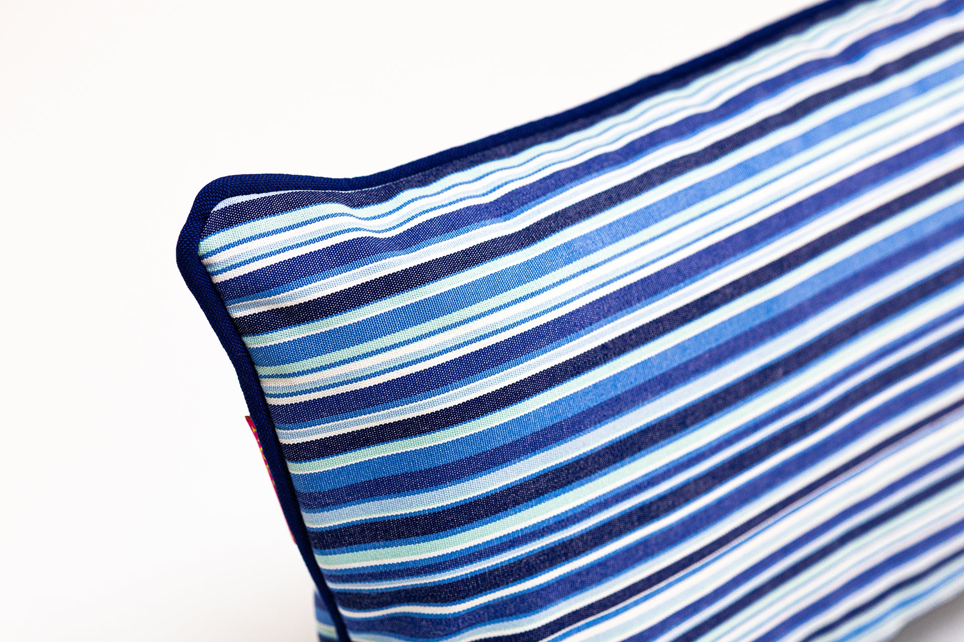 Lacivert Çizgili Outdoor Kırlent