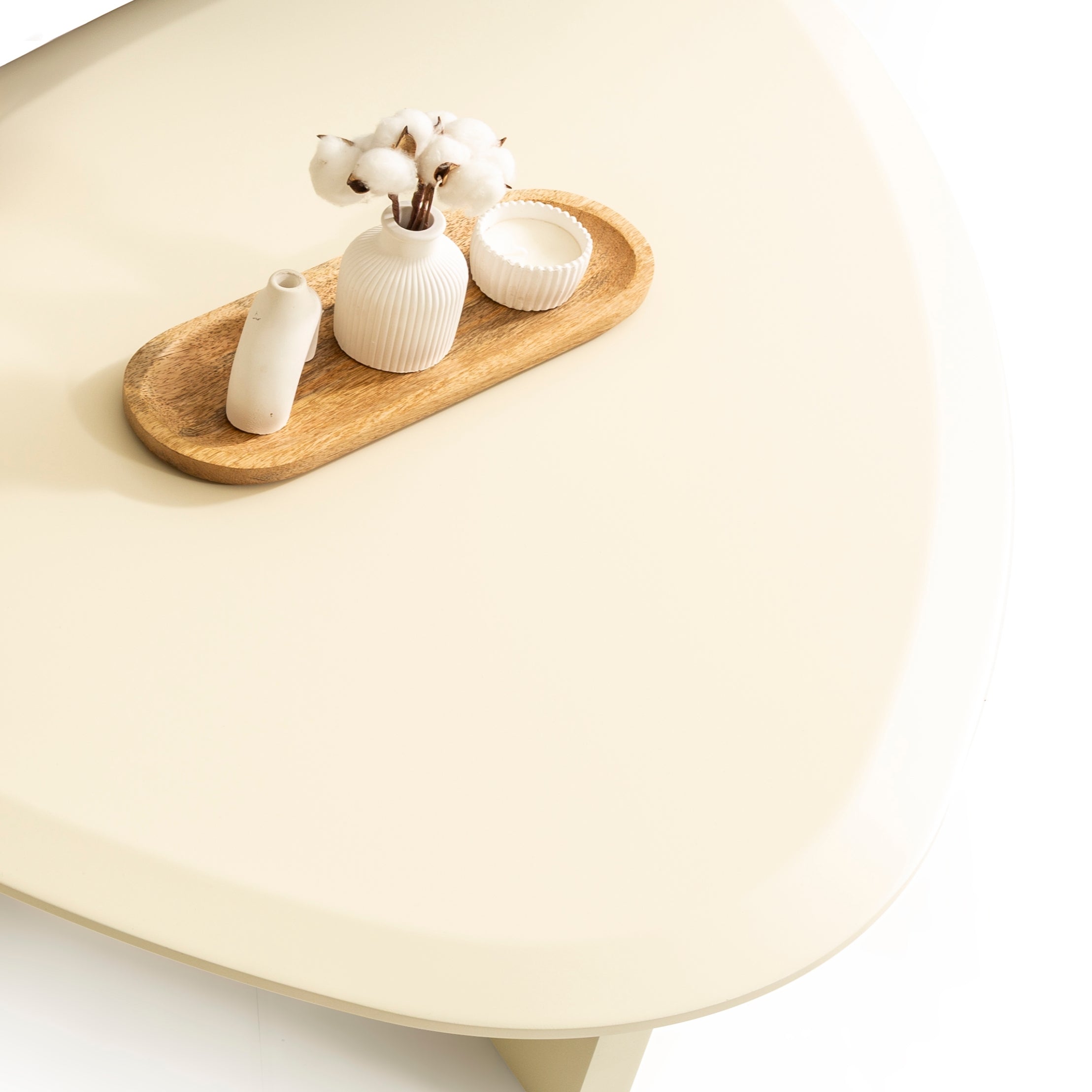 Amora Üçgen Orta Sehpa Ii