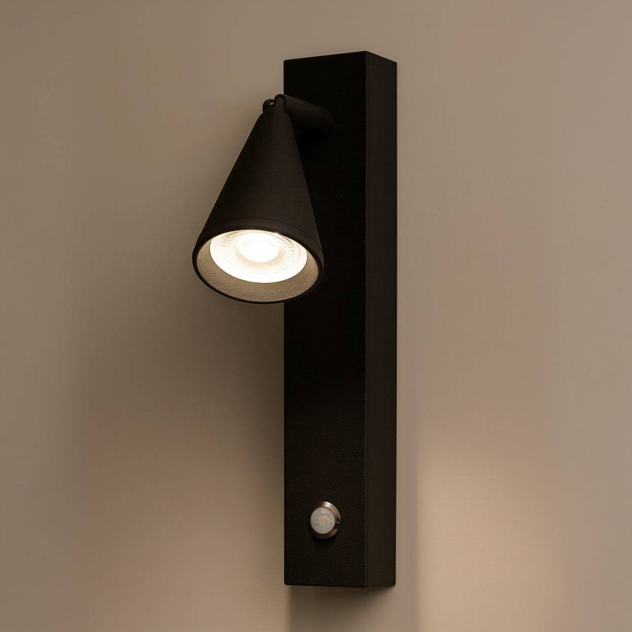 Led Aplik Actress