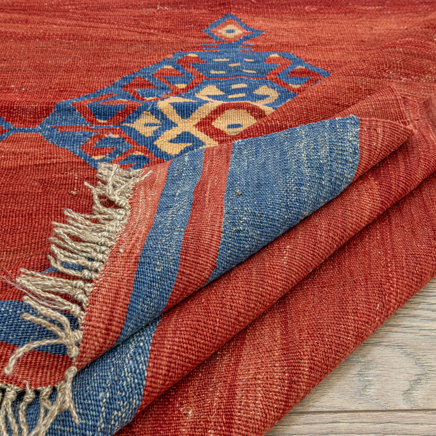 Lemi Kırmızı El Dokuma Kilim 110X161 Cm