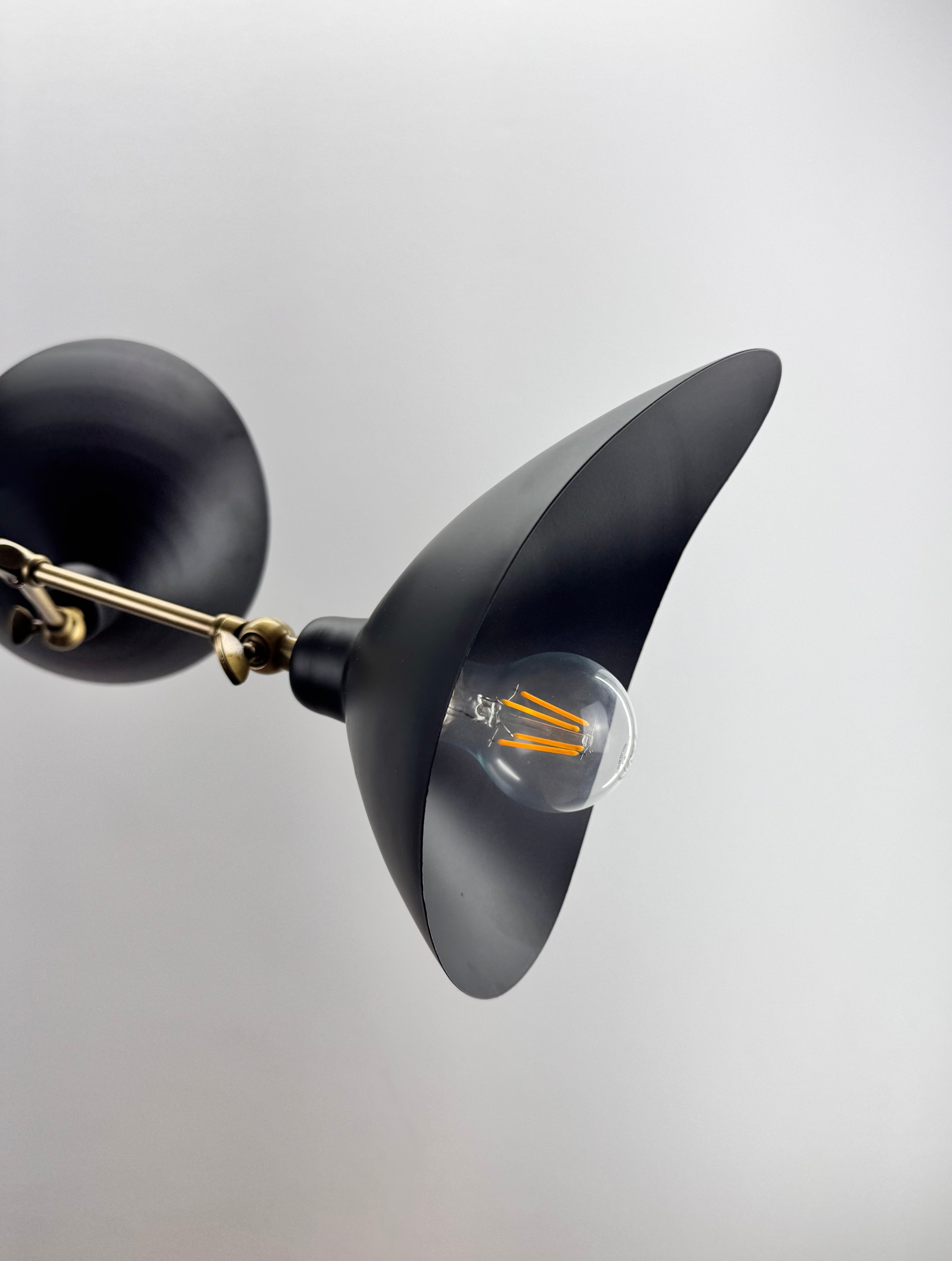 Leo İSkandinav Tarzı 3 Kollu Siyah Avize