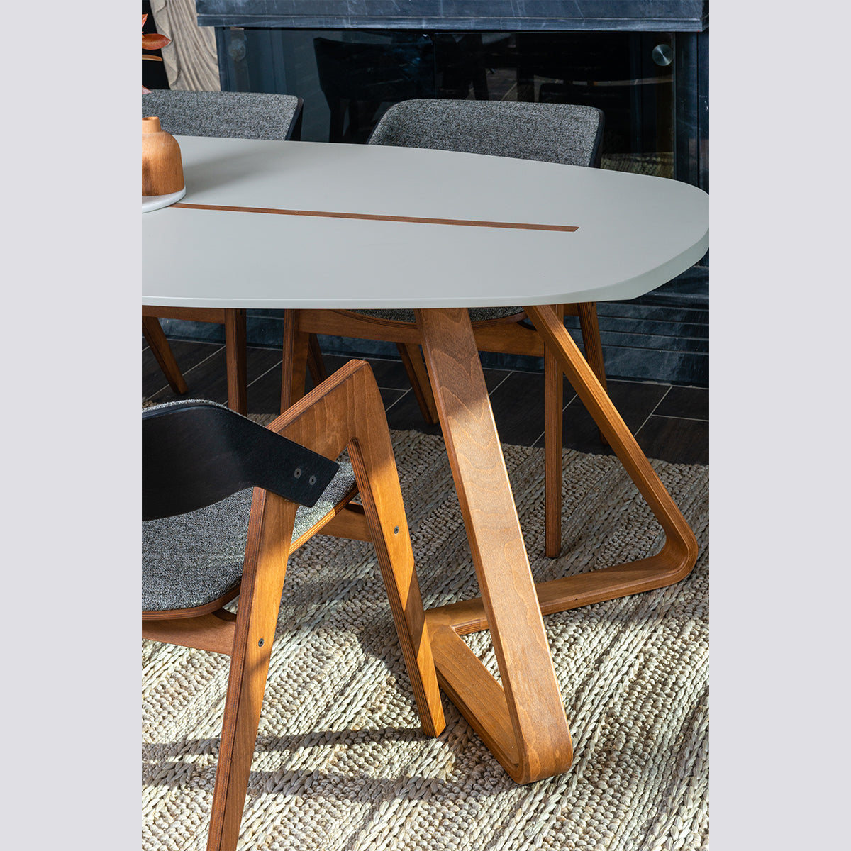 Lif Masa ( İyi Tasarım Ödüllü )