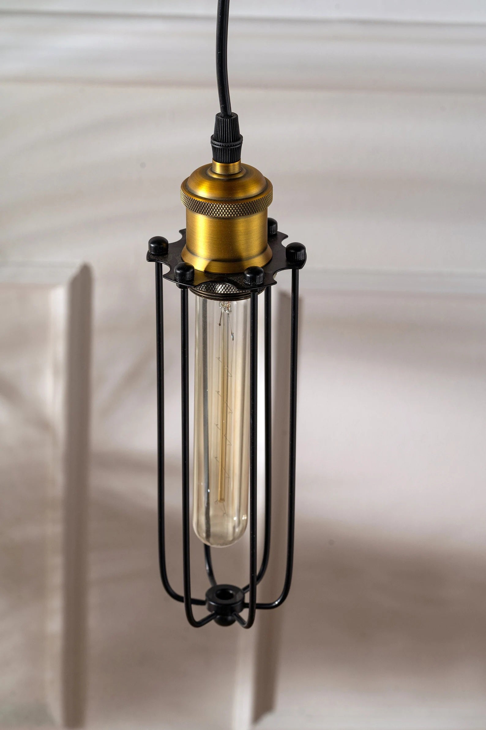 Line Cage Tüp Sarkıt Avize-Tavan Aydınlatması-livingstore-NowShopFun