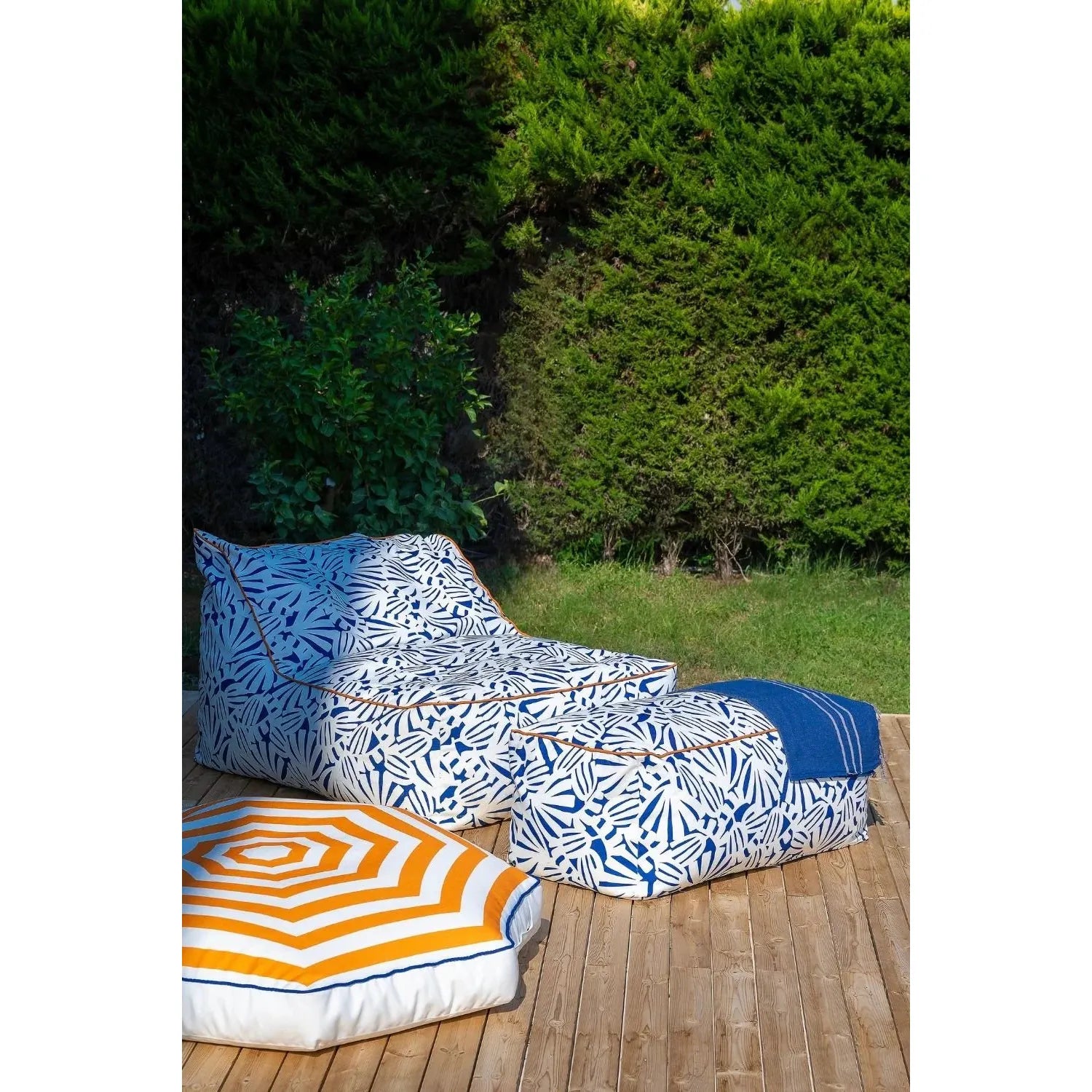 Livingstore Belize I Lounger + Puf | Modern ve Zarif Havuz & Deniz Yatağı