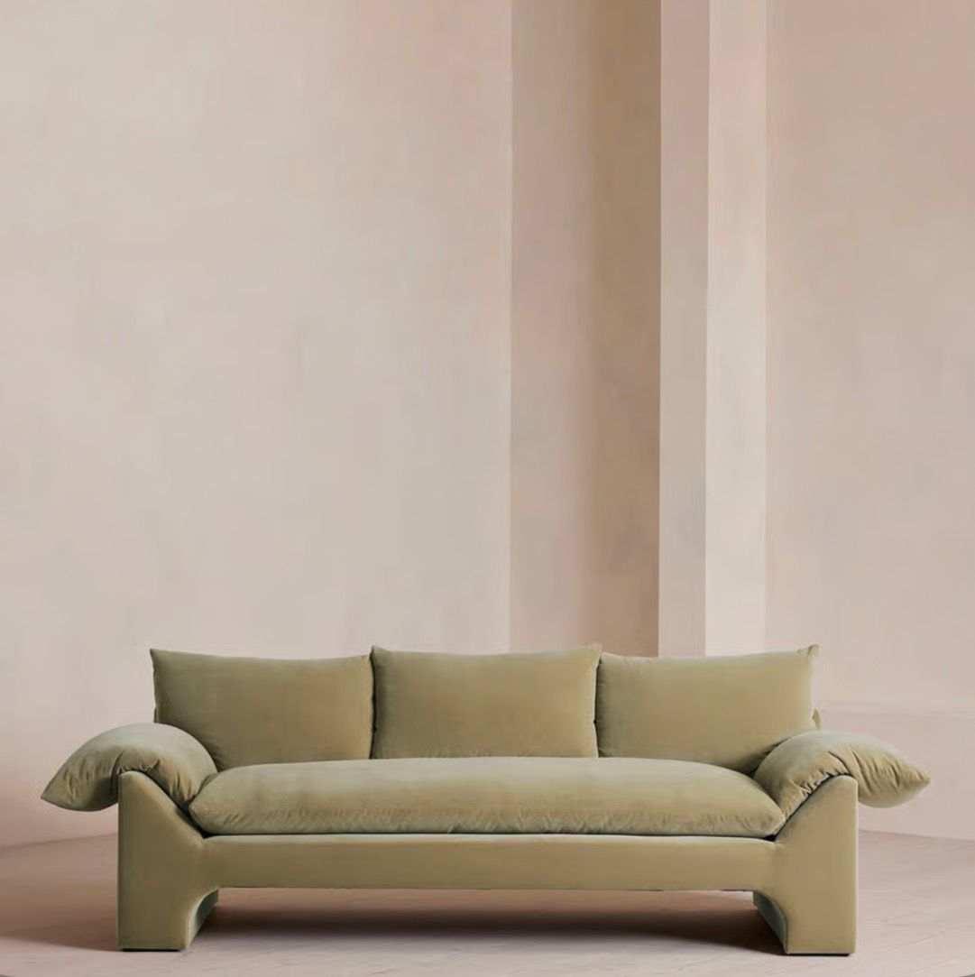Lumira Kadife Sofa