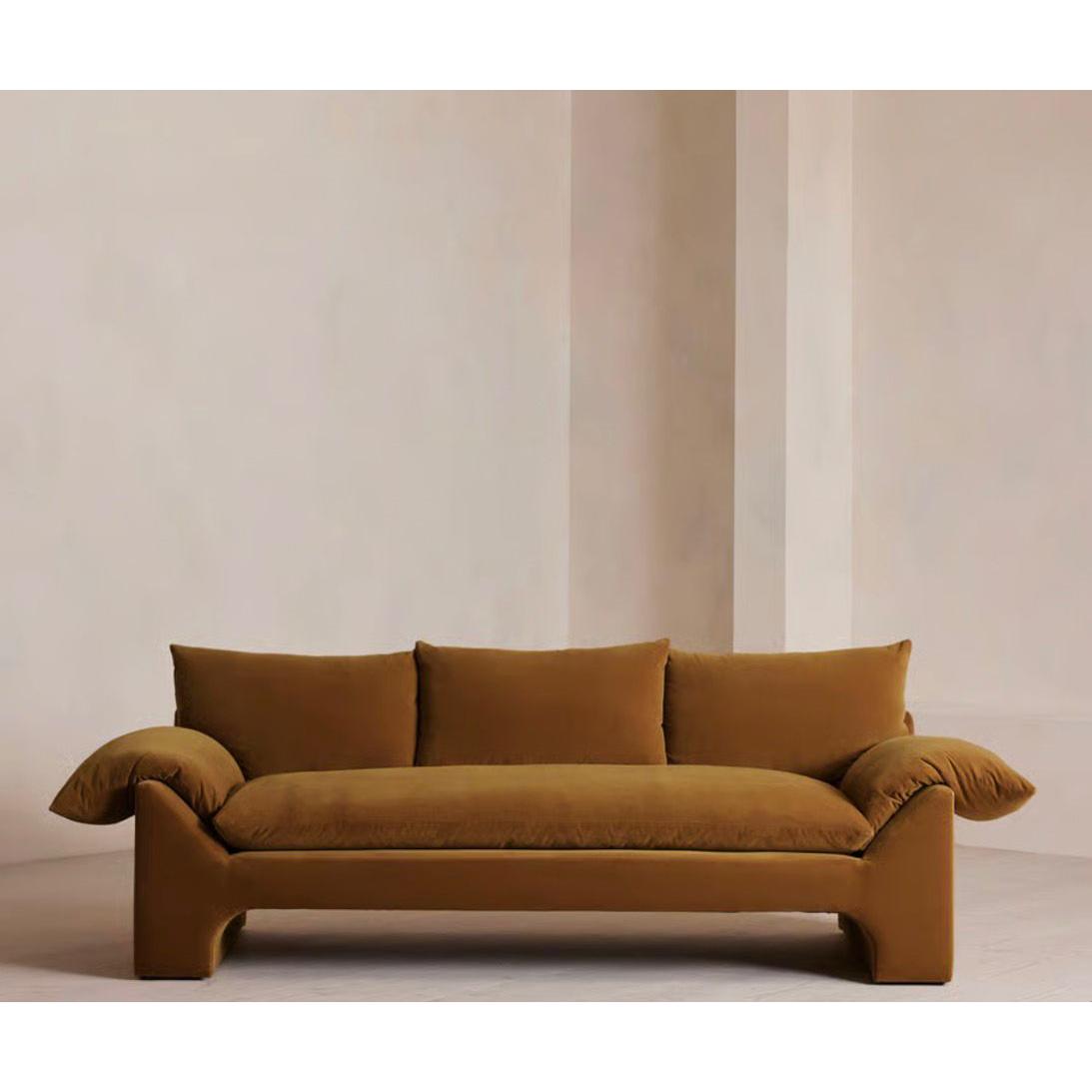 Lumira Kadife Sofa