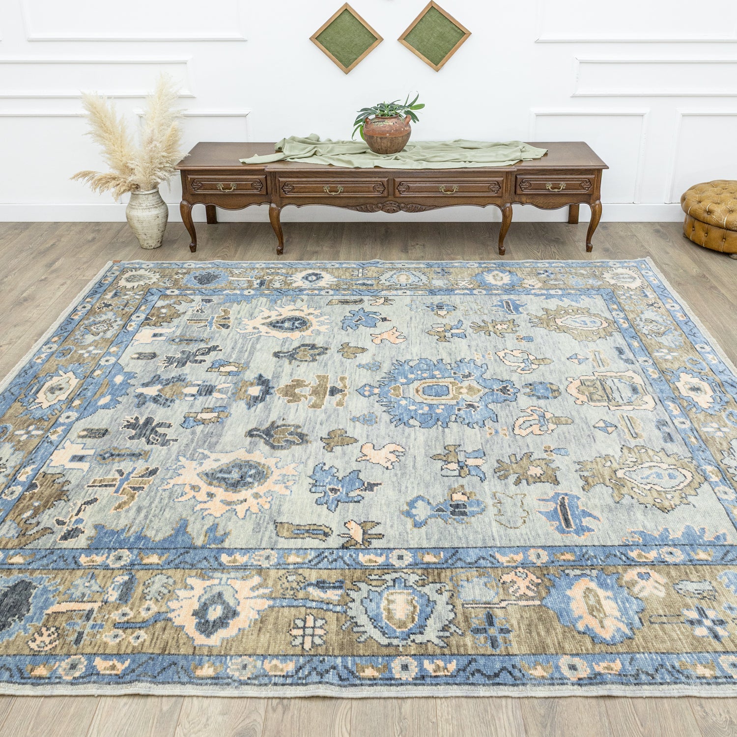 Maise El Dokuma Yün Uşak Halısı 254x290 cm