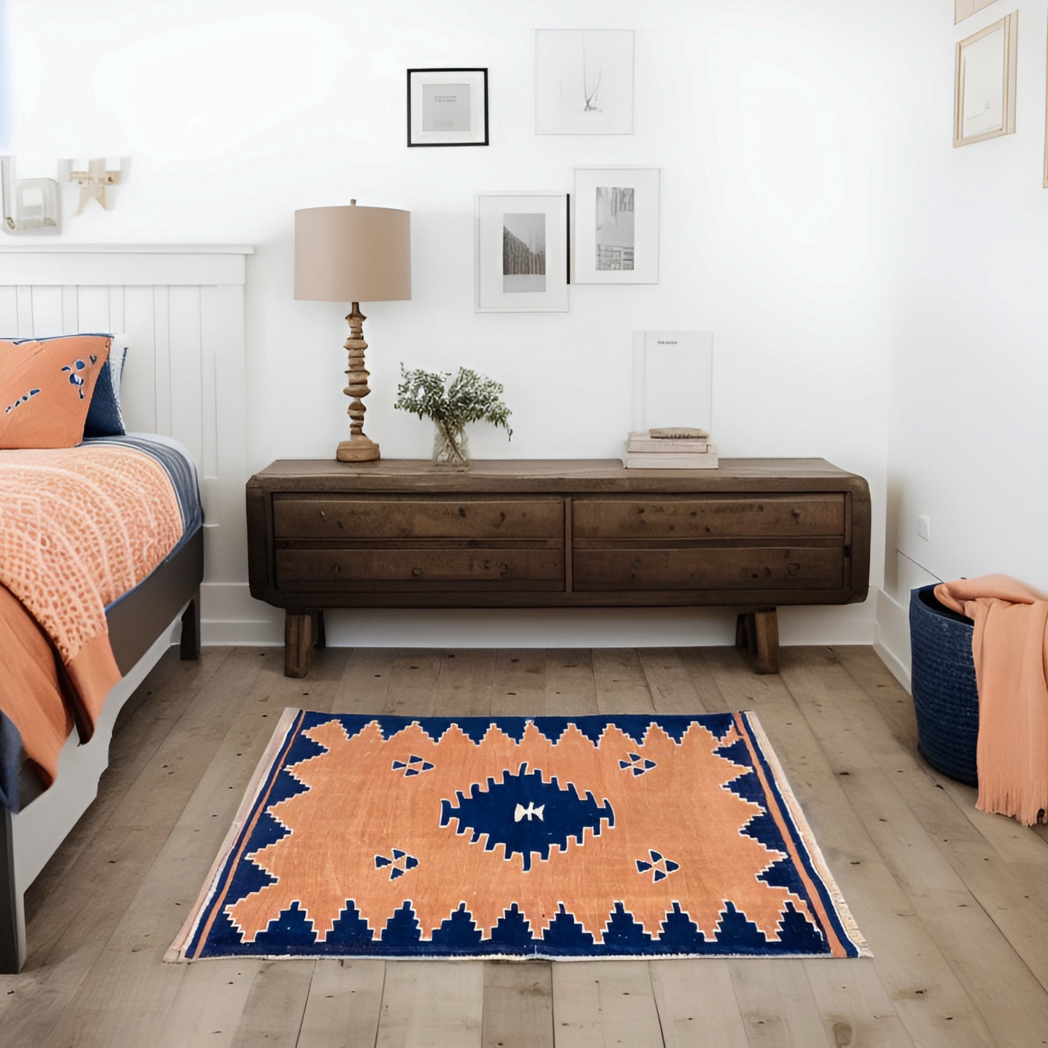 Manyas Geometrik Desenli Yün Halı Kilim 94x121 cm-Kilim & Halı-Soho Antiq-NowShopFun