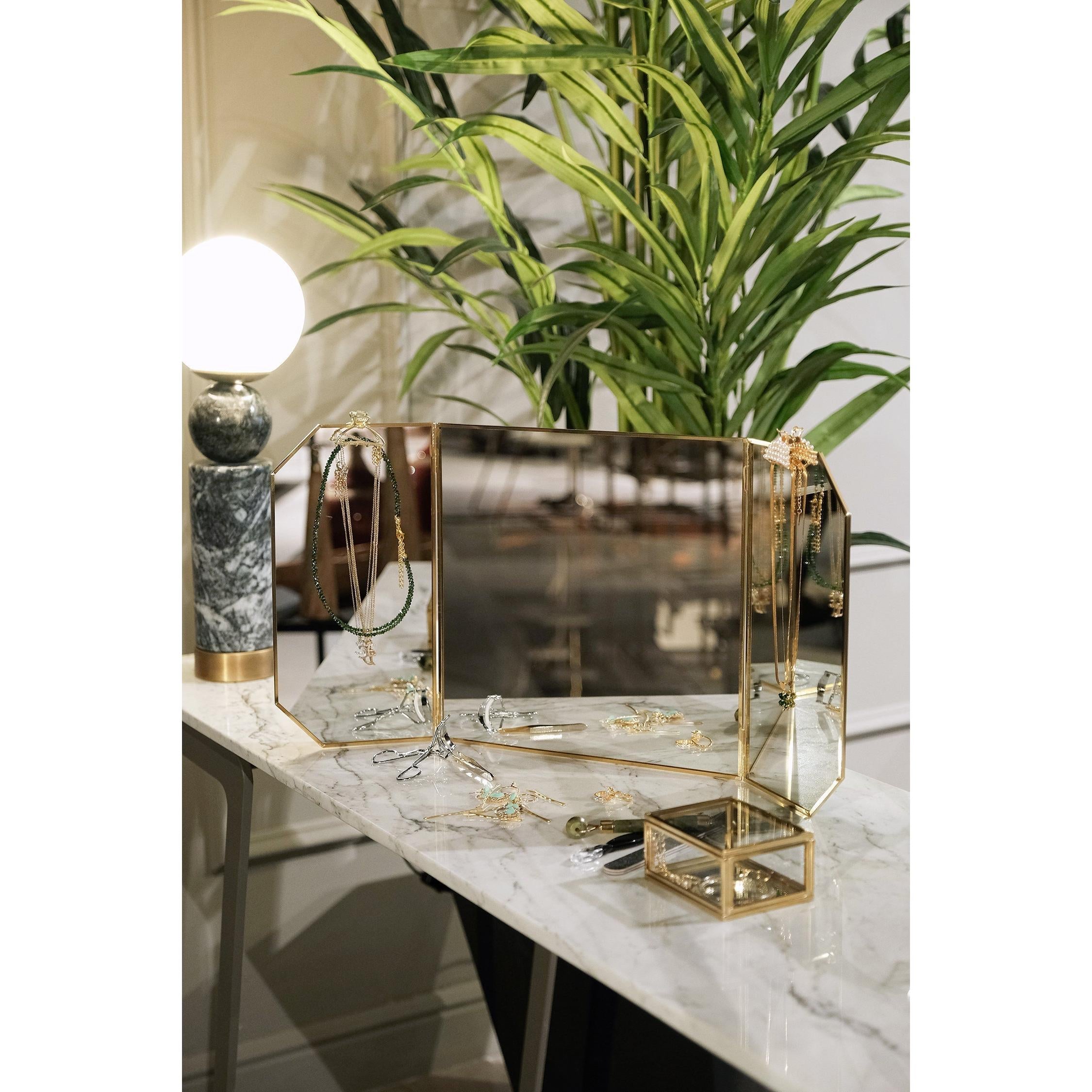 Makyaj Aynası | Masaüstü