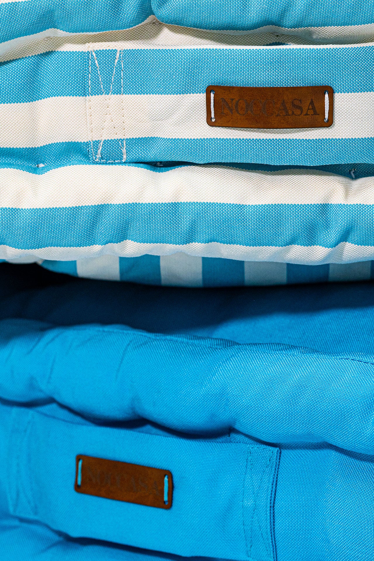 Mavi Beyaz Çizgili Bisküvi Minder