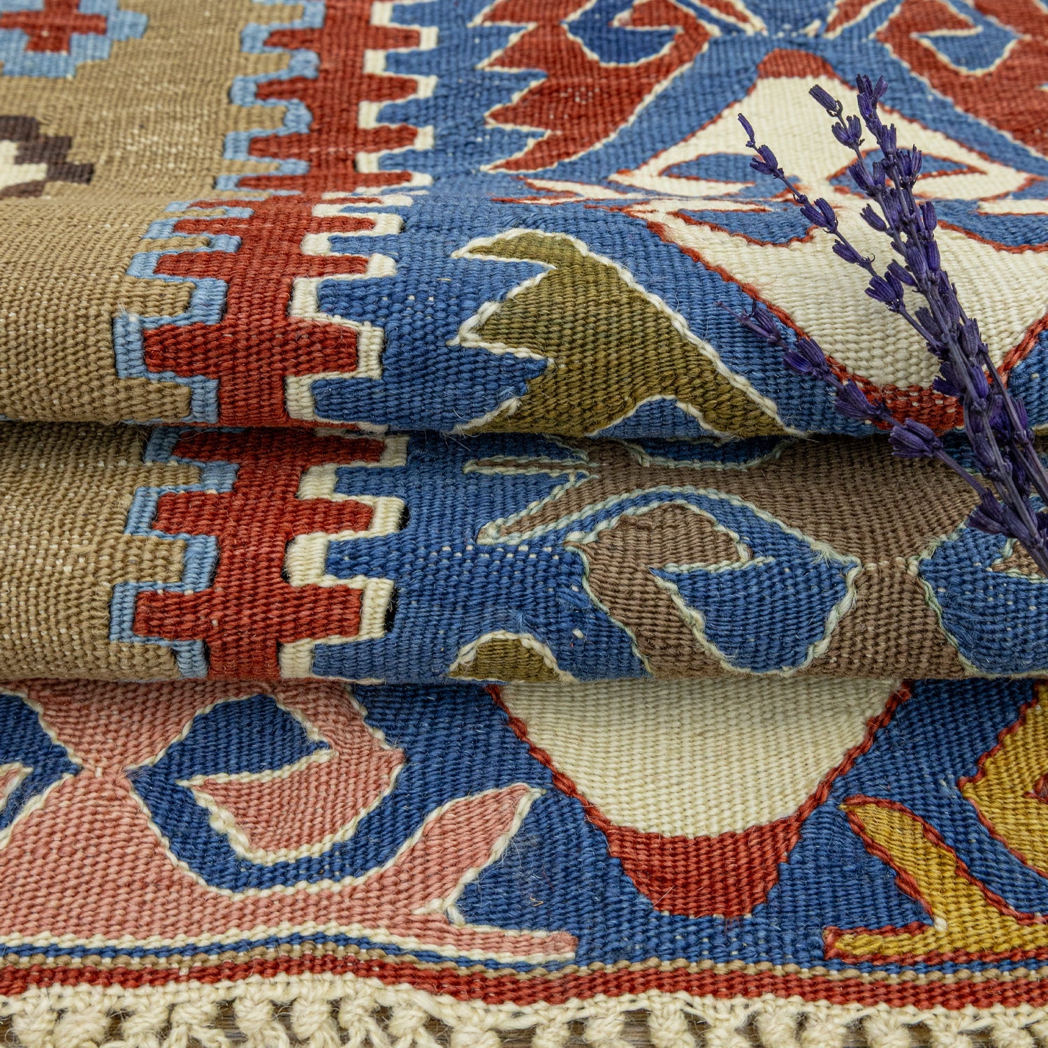 Meerim Etnik Tasarımlı Yün Kilim 120X152 Cm