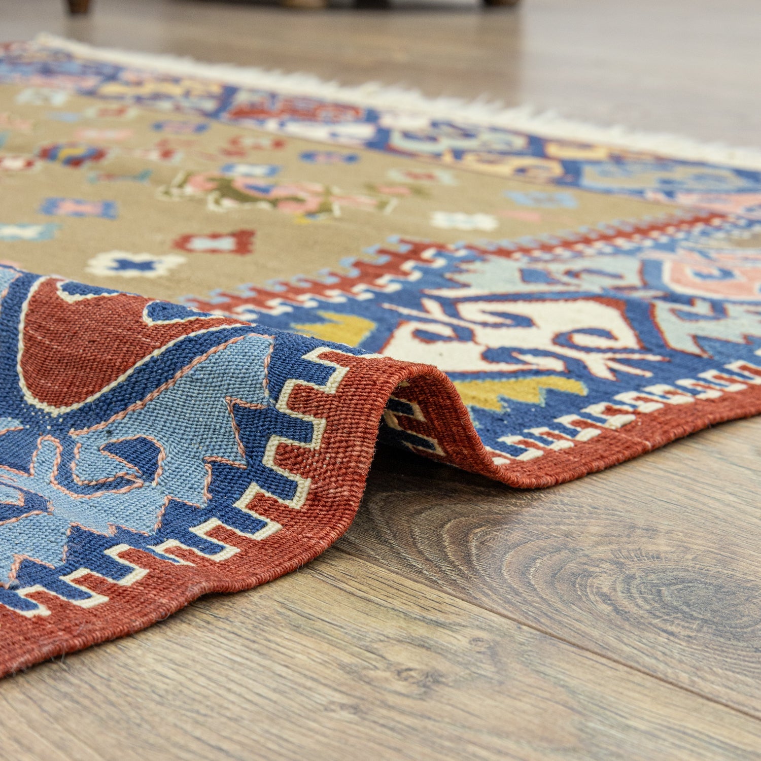 Meerim Etnik Tasarımlı Yün Kilim 120X152 Cm