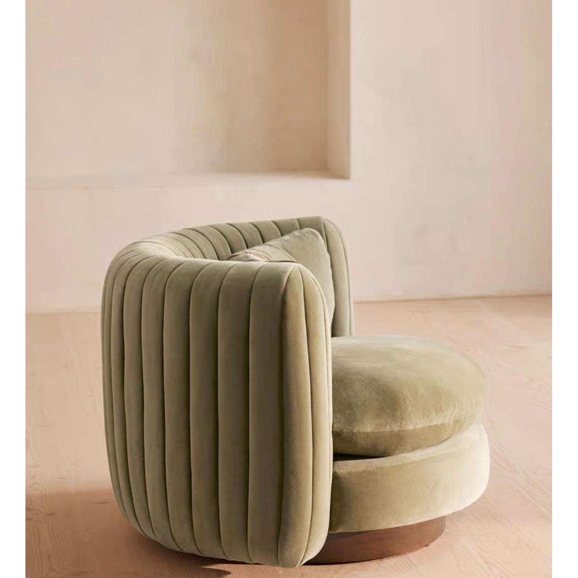 Melora Kadife Berjer