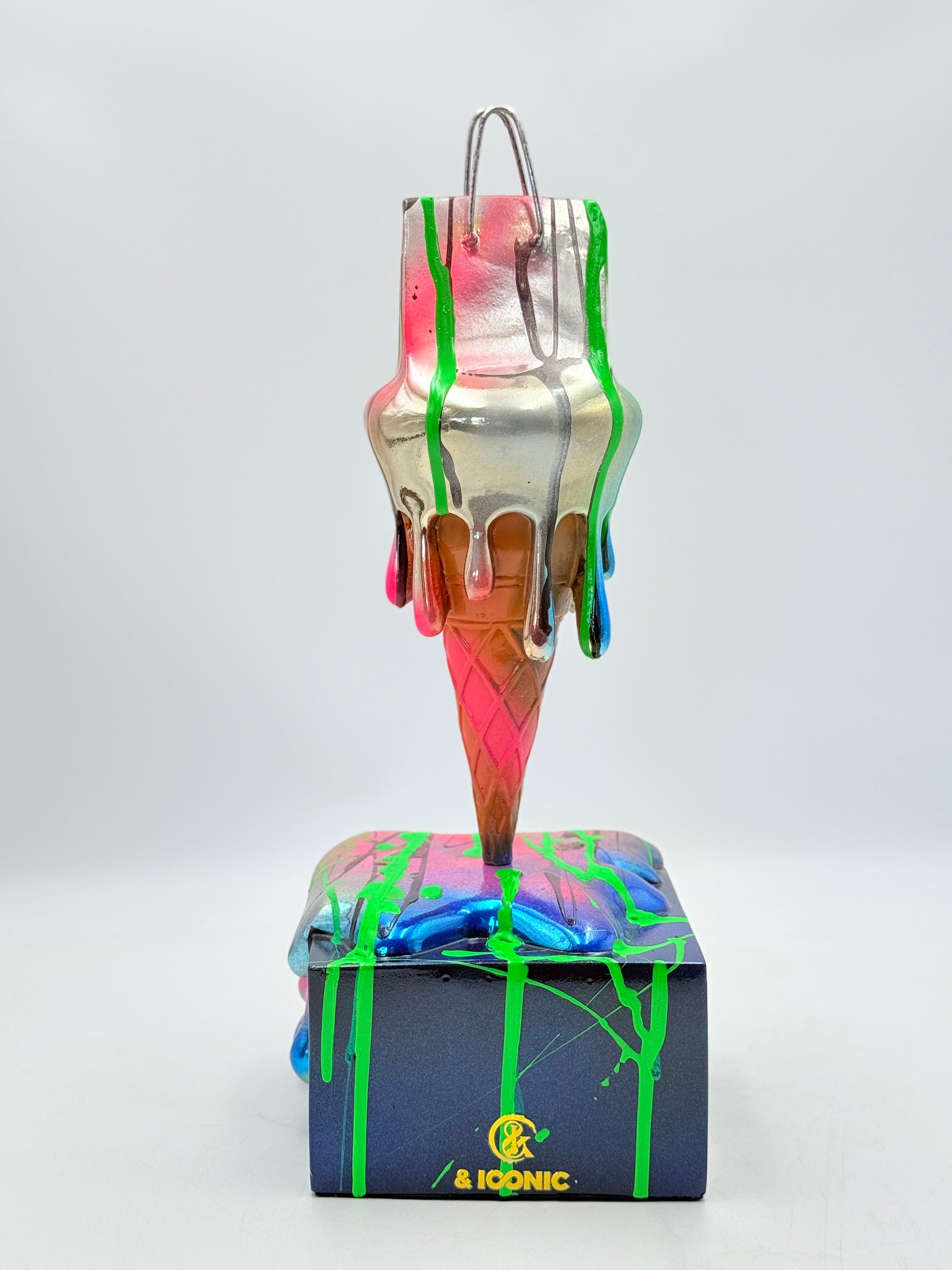 Melty Bag – Neon Drip Özel Tasarım Heykel