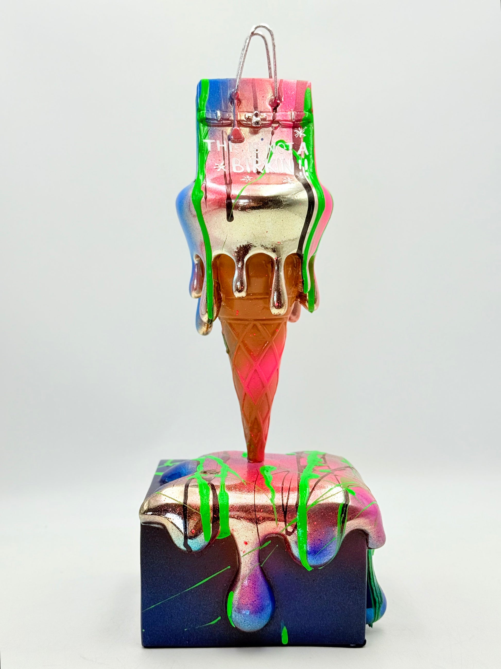 Melty Bag – Neon Drip Özel Tasarım Heykel