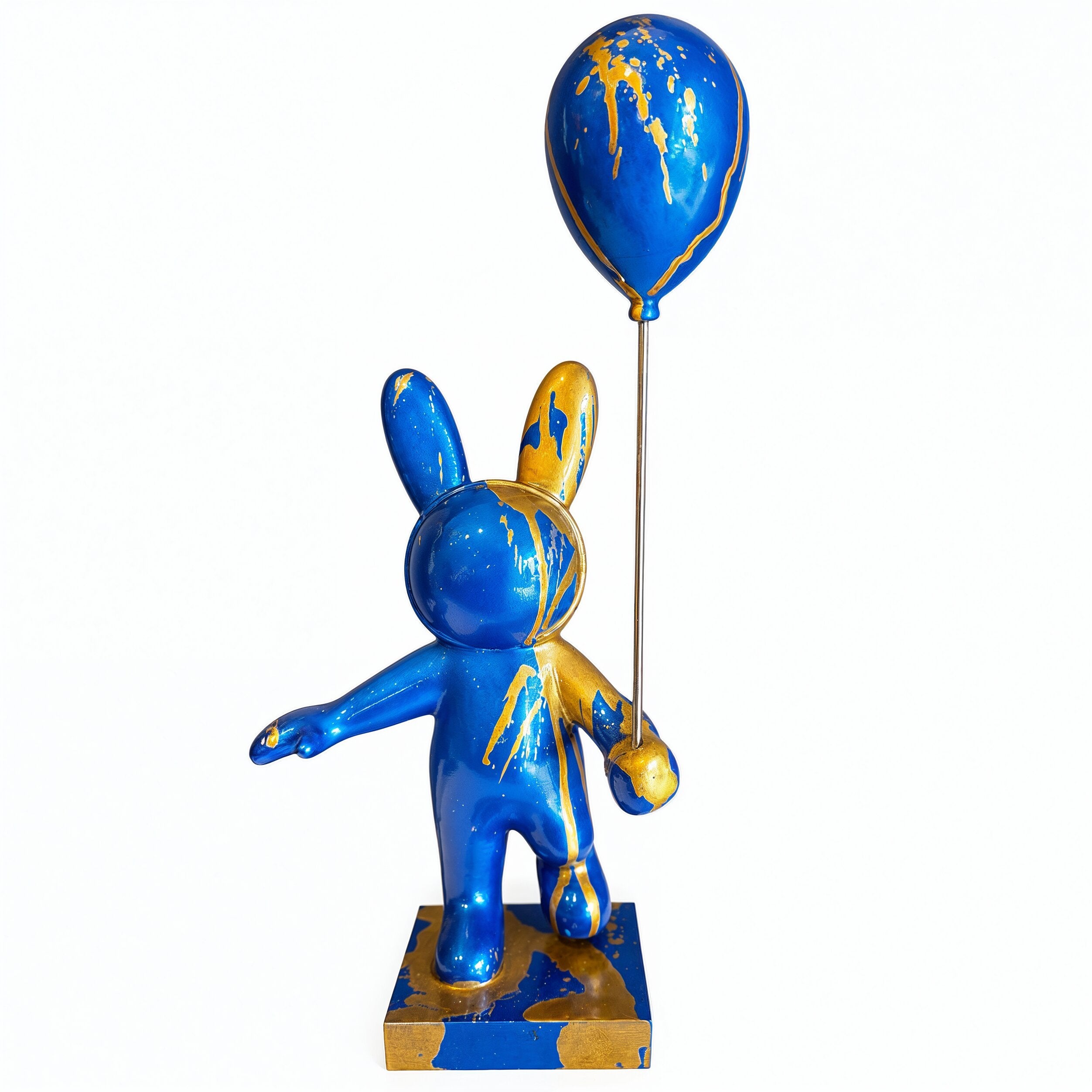 Miro, Auron Seri Heykel