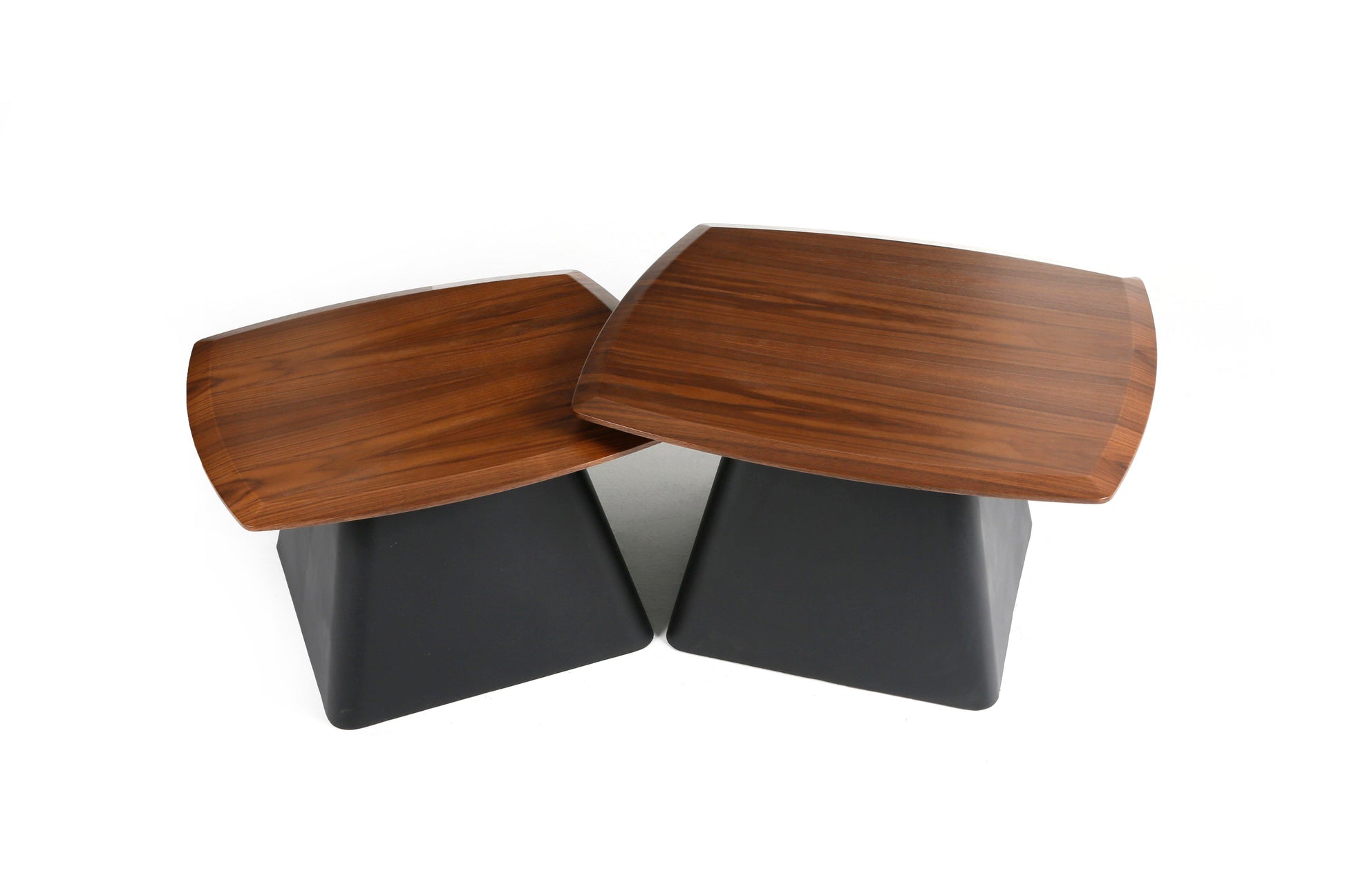 Trivium Orta Sehpa Seti