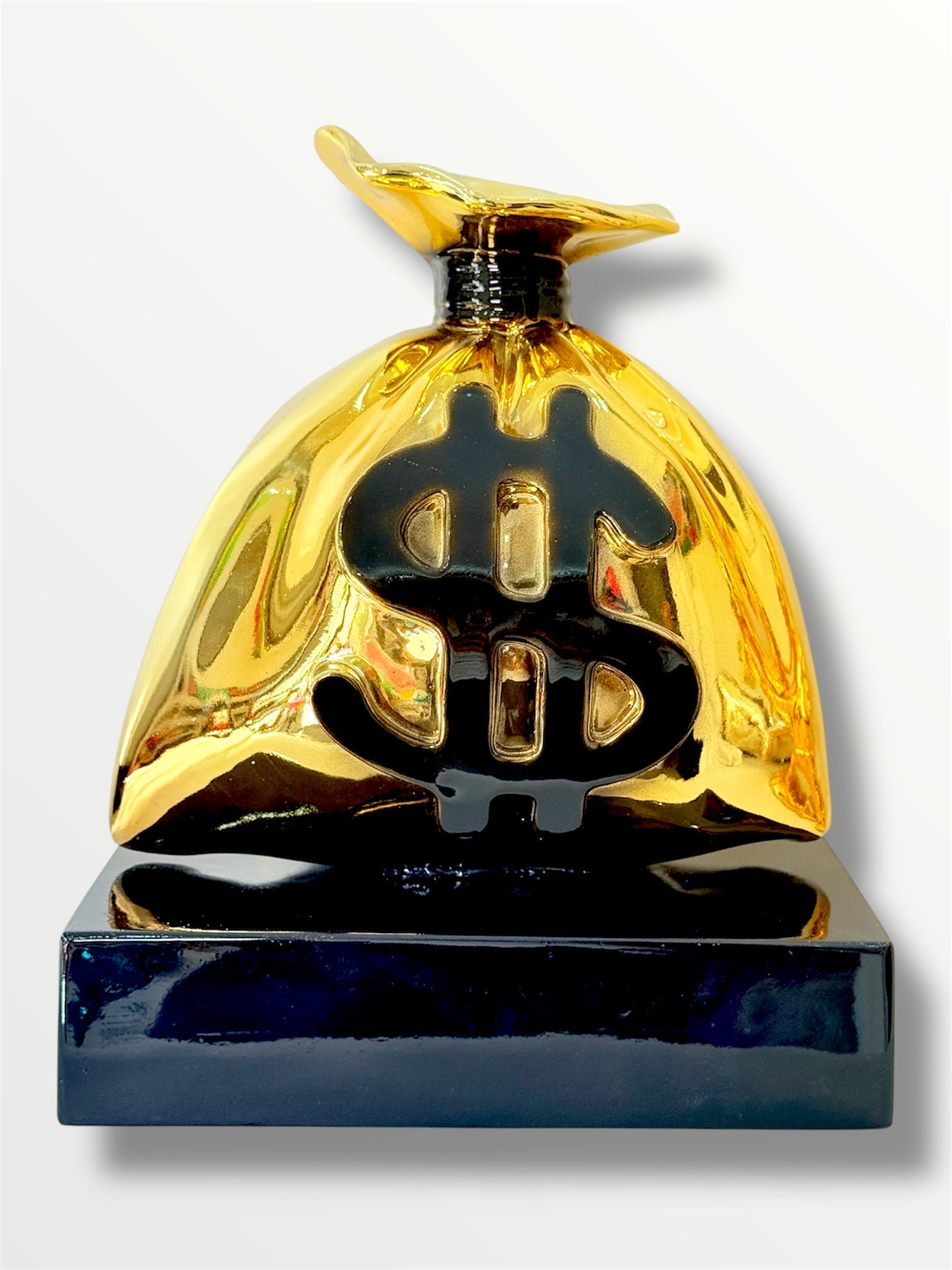 Money Bag Heykeli | Gold Chrome Richie Bag Edition