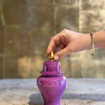 Mono Gold Tutma Şah Küp-Dekoratif Ürün-Saleenart Design Objects-Purple-NowShopFun