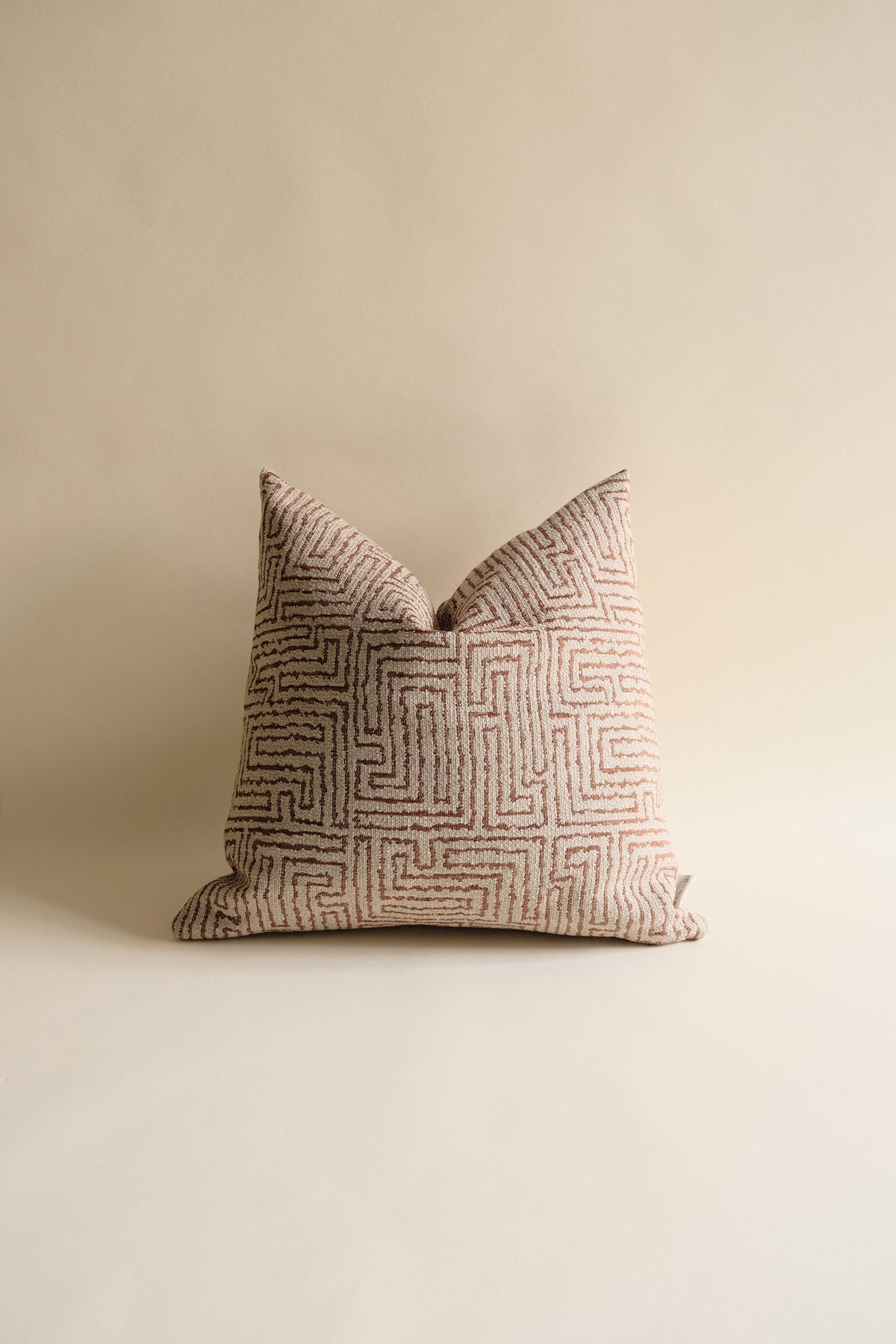 Morven Turuncu Kuş Tüyü Kırlent-Kırlent-Remon-40x60-NowShopFun