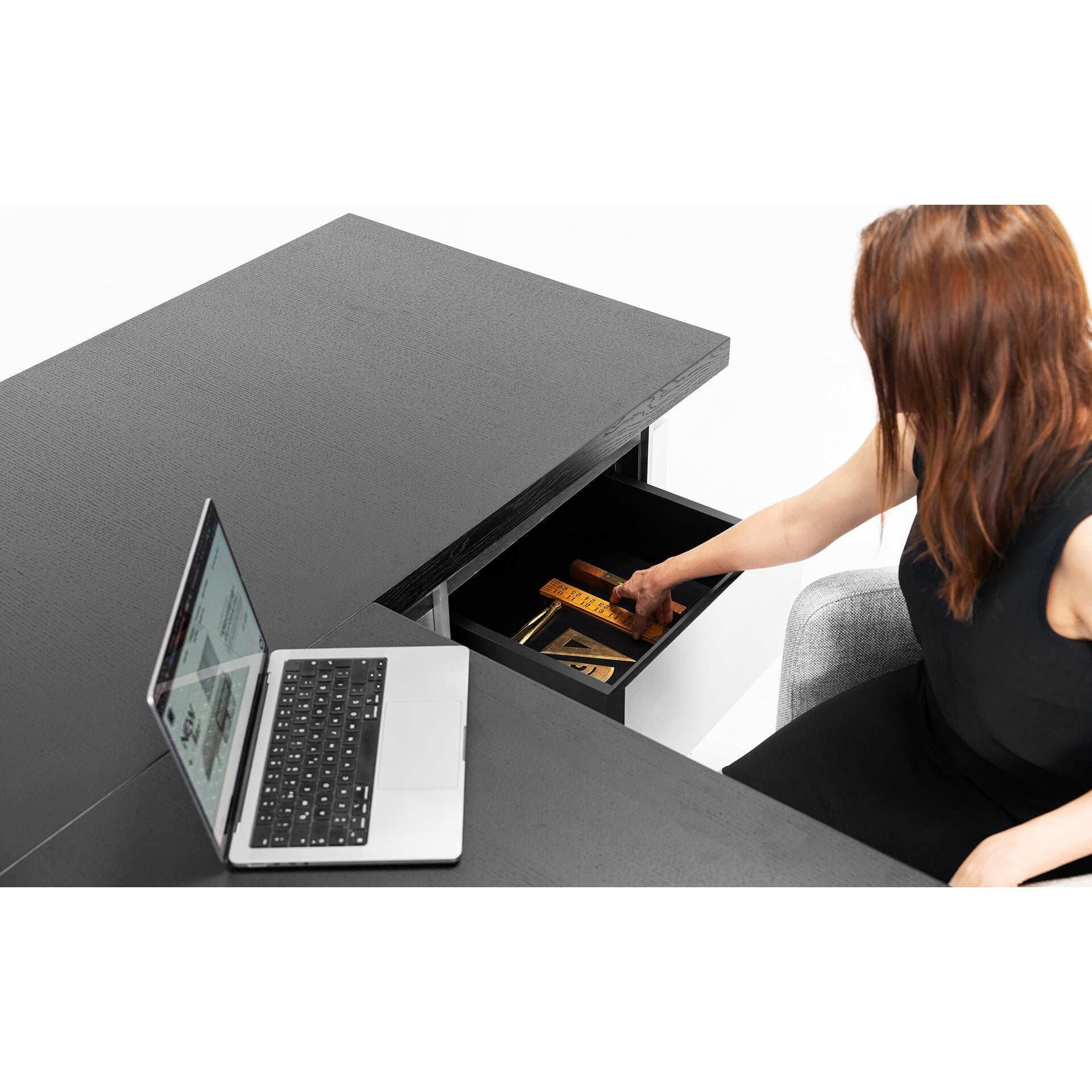 Naifu Çalışma Masası