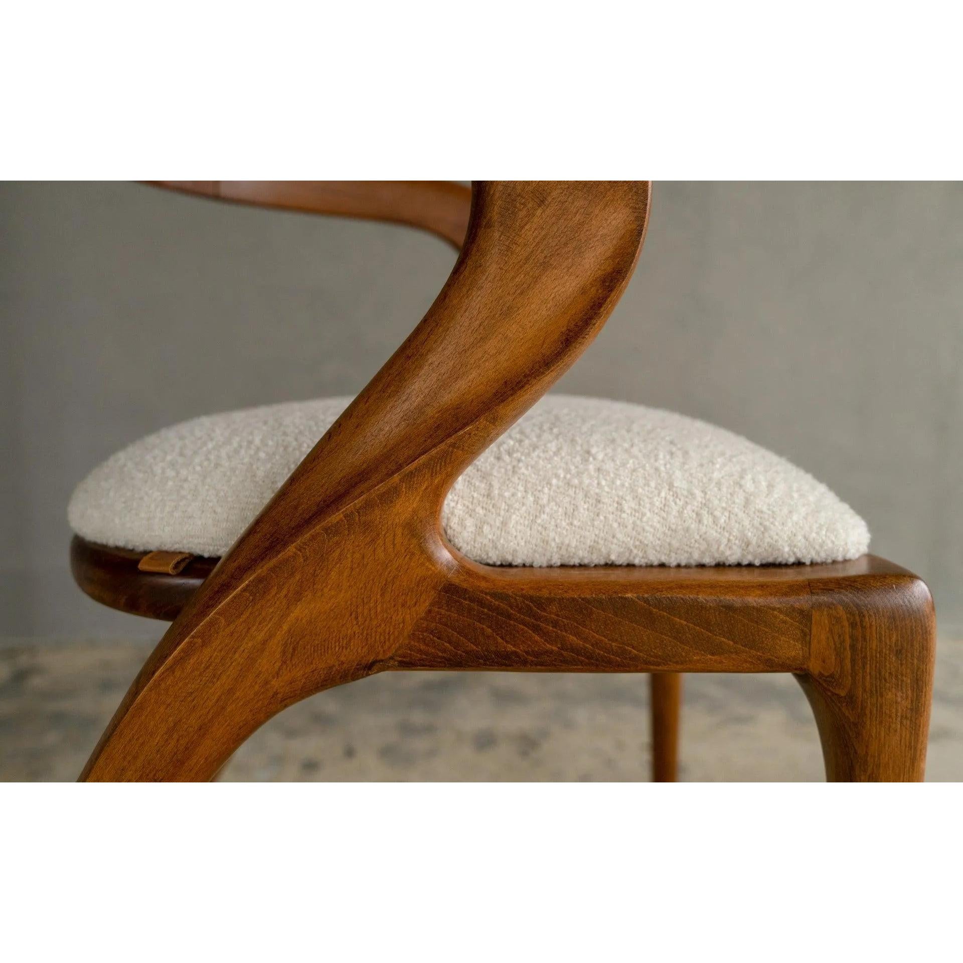 Nana Gürgen Ahşap Sandalye Büyük