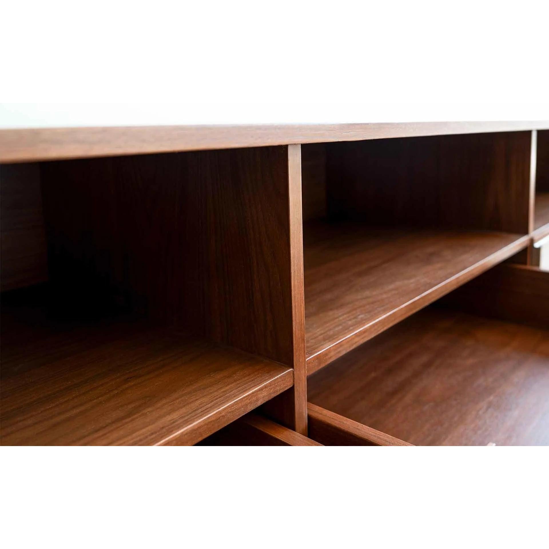 Natur Tv Ünitesi Ceviz Kaplama