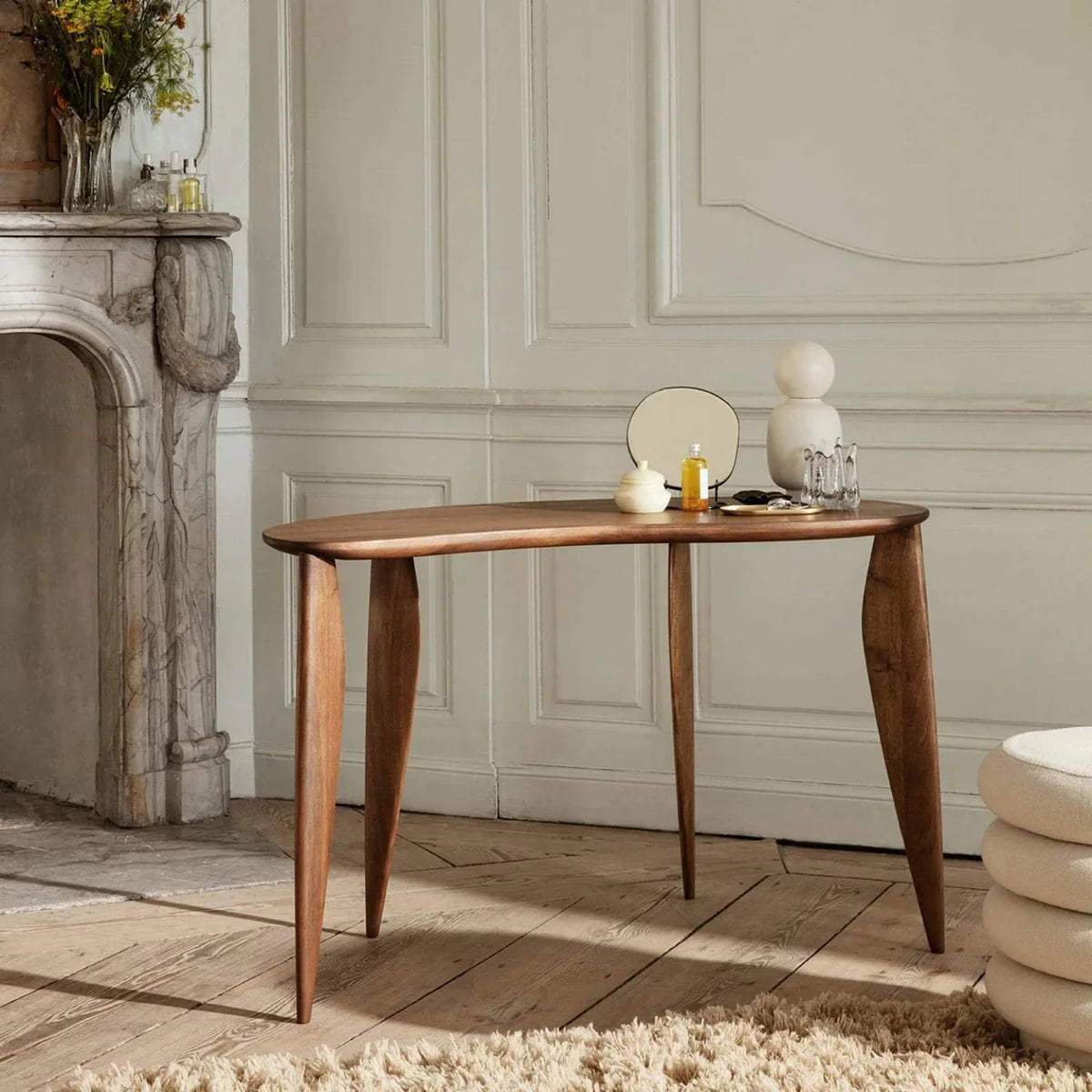 No: 9 Nor Çalışma Masası