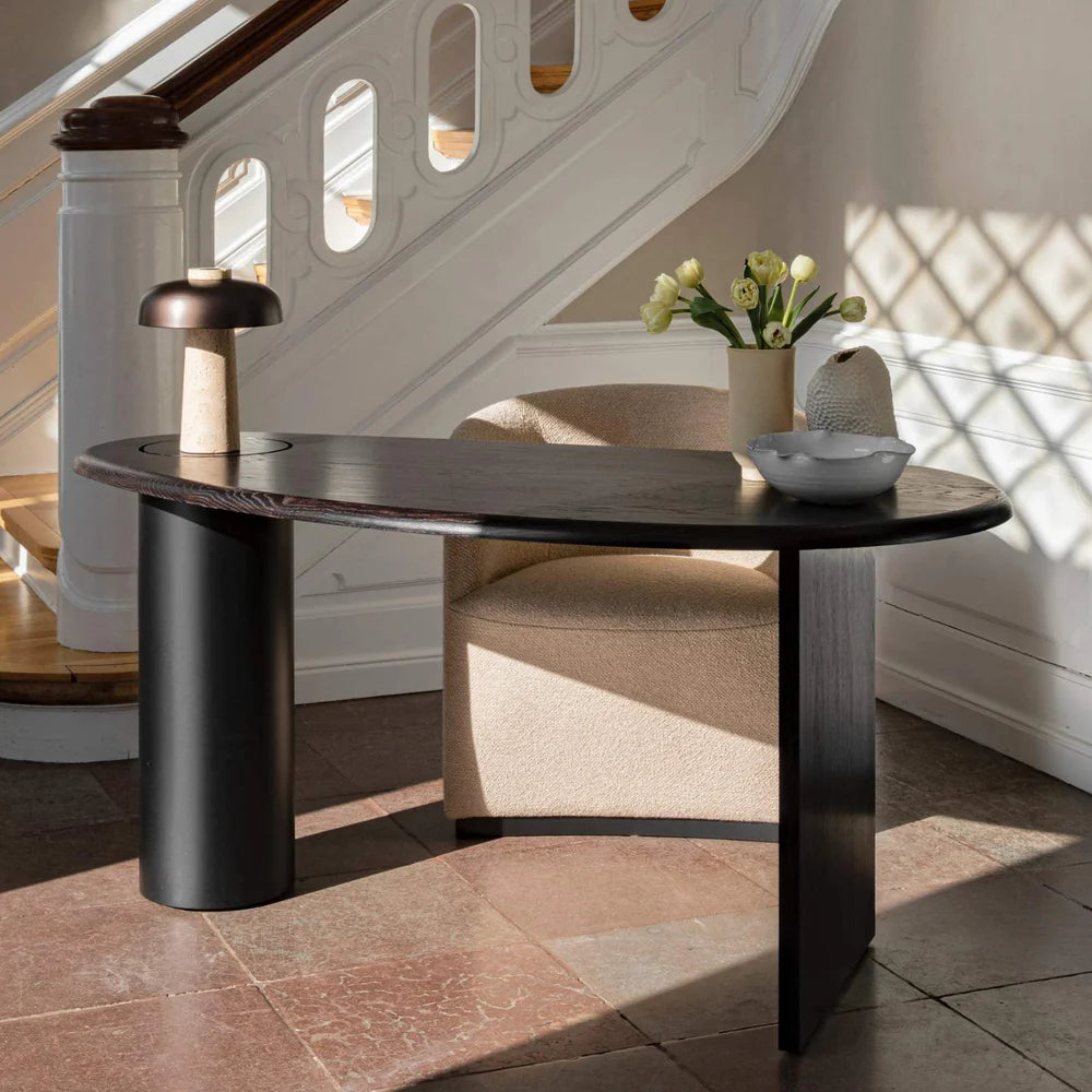 No:8 Art Siyah Çalışma Masası