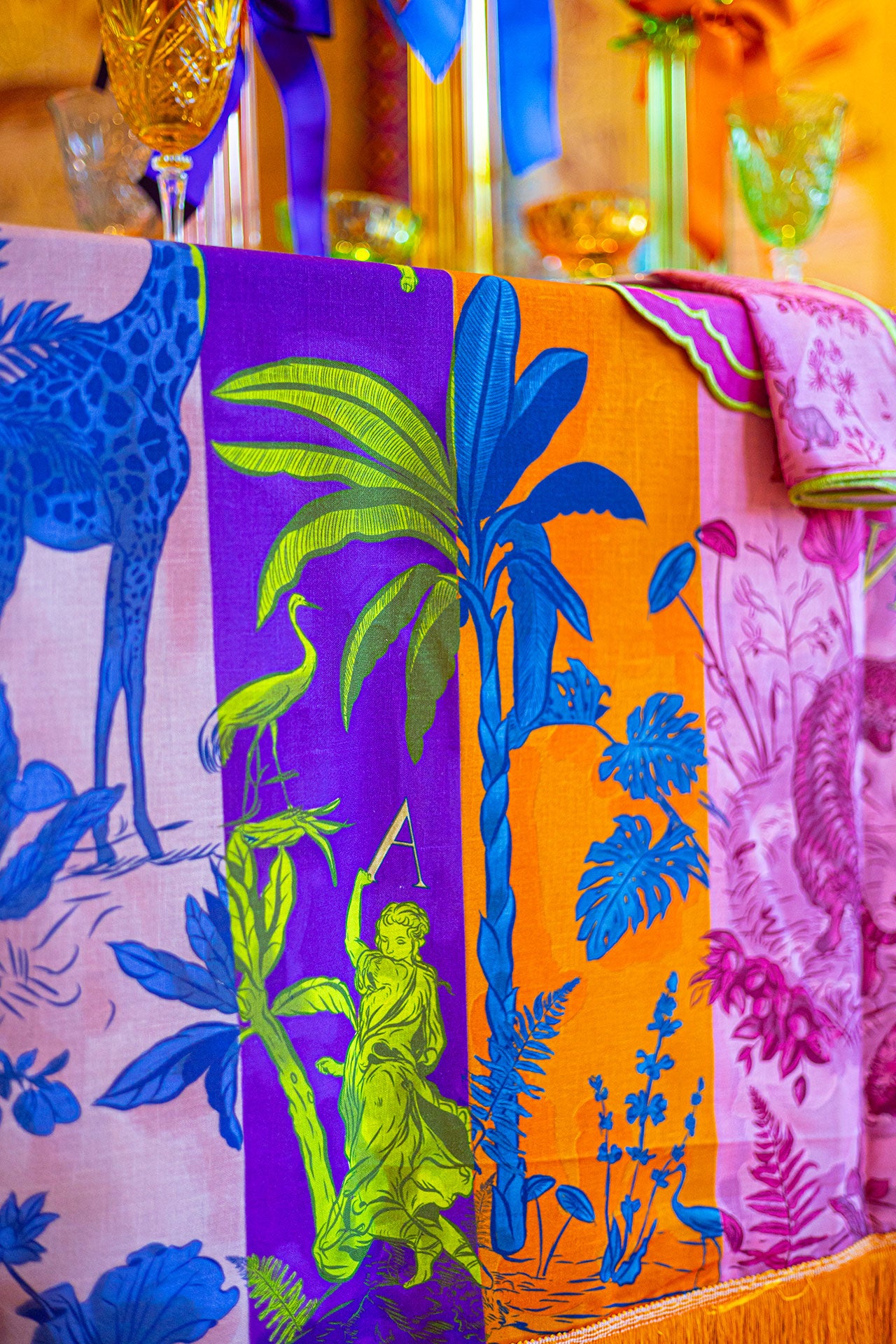 Noc Signature Masa Örtüsü