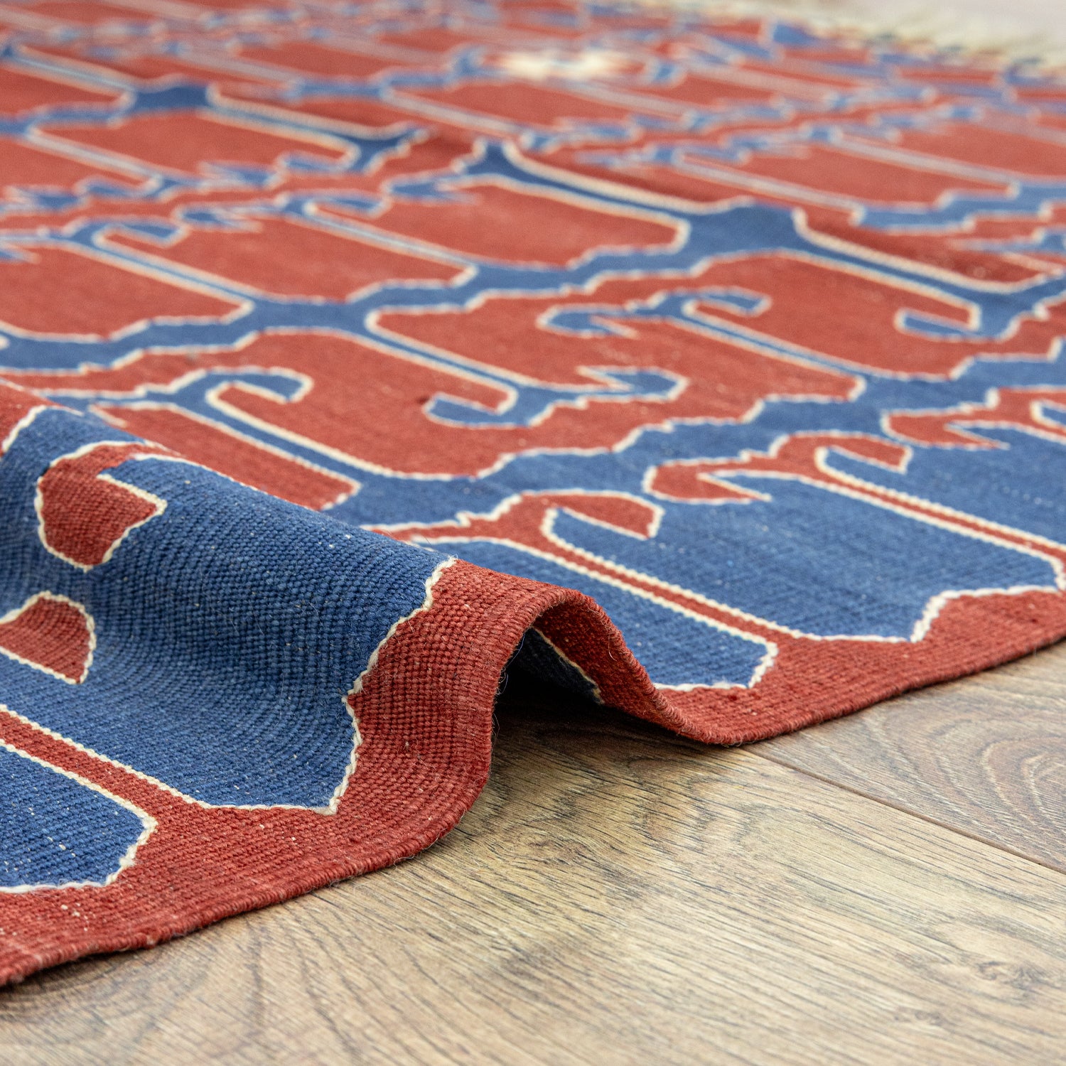 Nova El Dokuma Kırmızı Yüncü Kilim 132X174 Cm