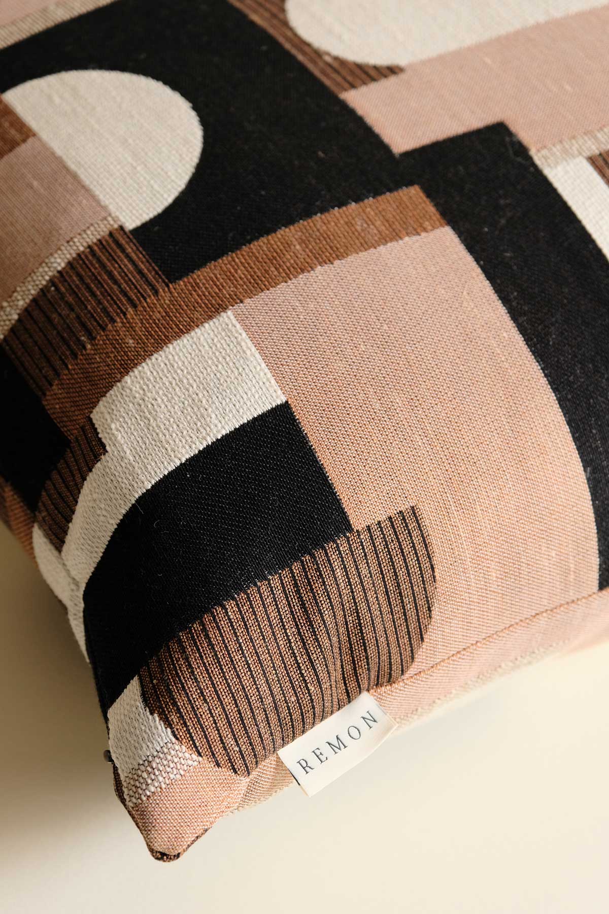 Nuvia Kahve Kuş Tüyü Kırlent-Kırlent-Remon-40x60-NowShopFun