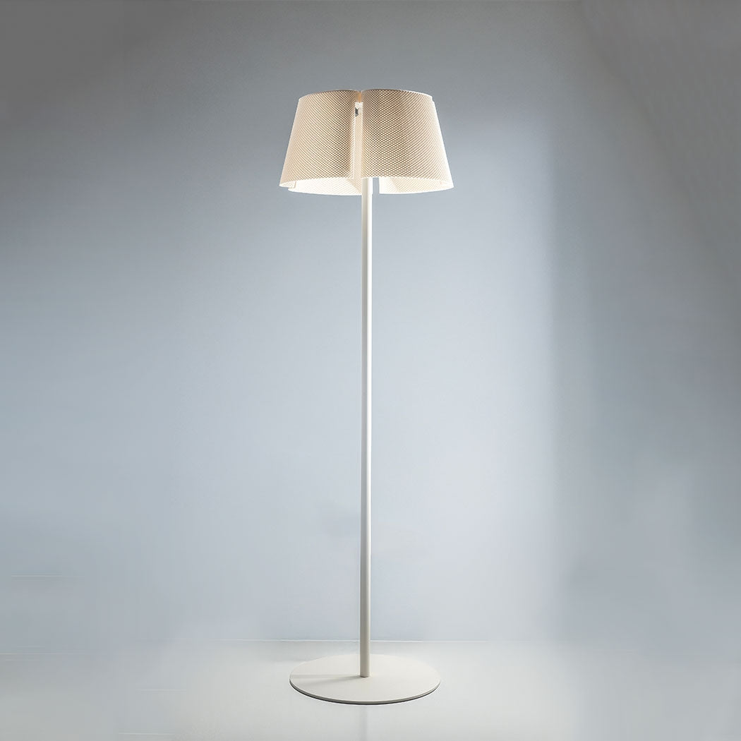 Olii Solar Dış Mekan Lambader | Güneş Enerjili Aydınlatma