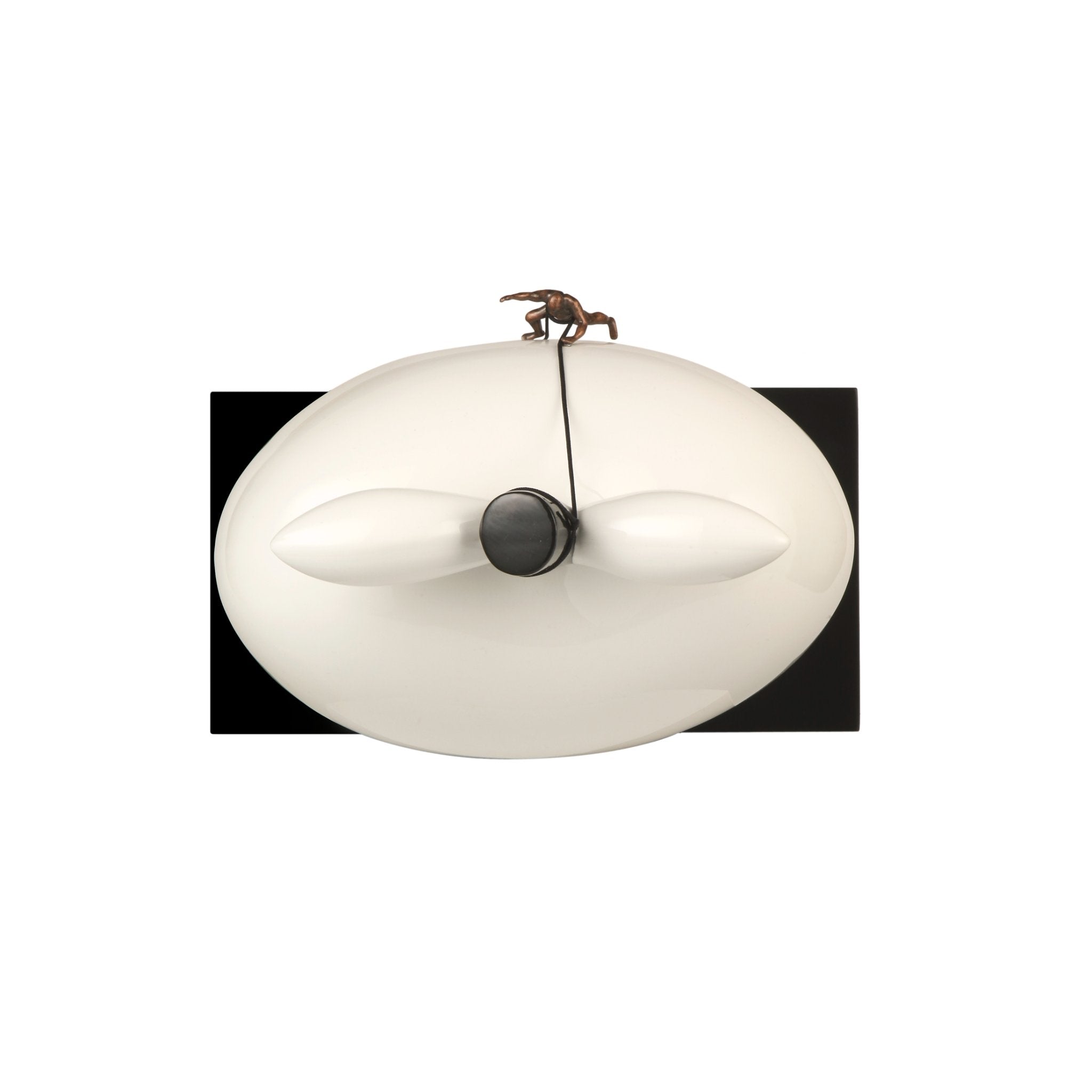 On the Way to Success ! Limited Edition Figur - Studio 8 - Art & Apple Koleksiyonu