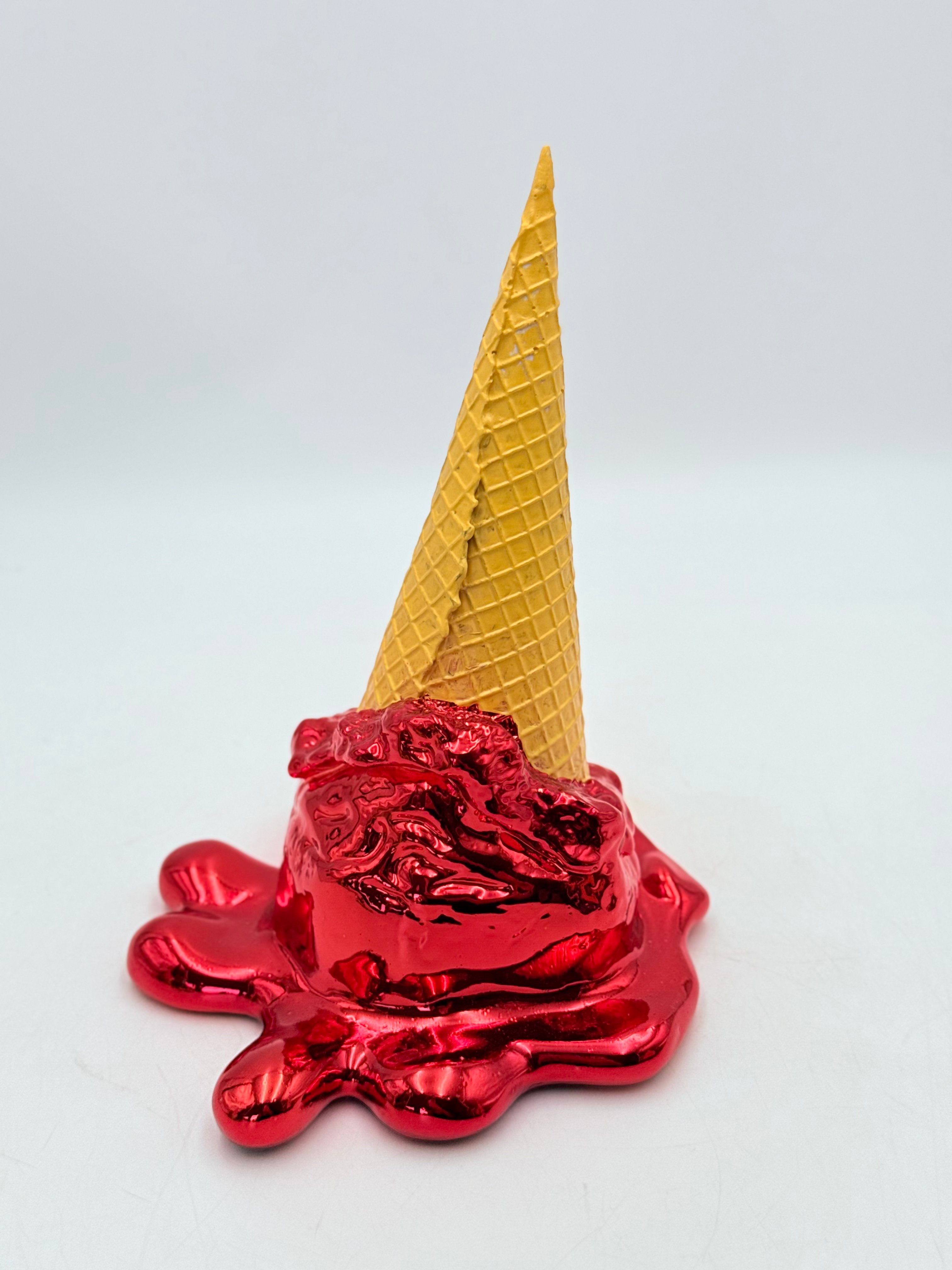 Opps! No.1 – Kırmızı Krom Kaplama Dondurma Heykeli