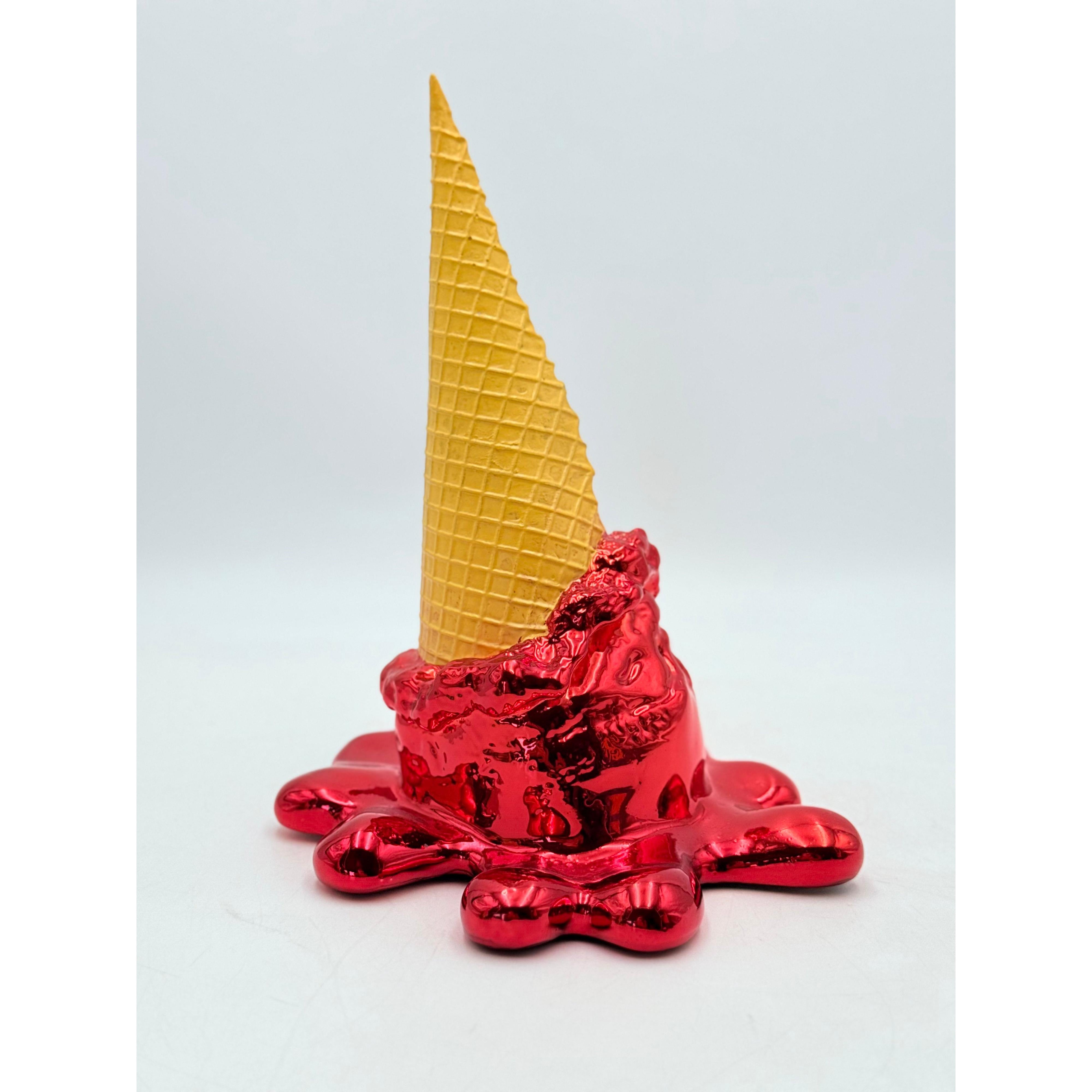 Opps! No.1 – Kırmızı Krom Kaplama Dondurma Heykeli