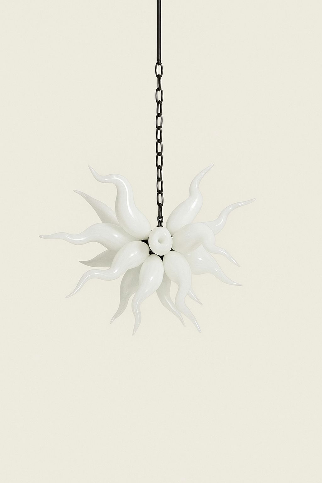 Orli Cam Sarkıt Aydınlatma