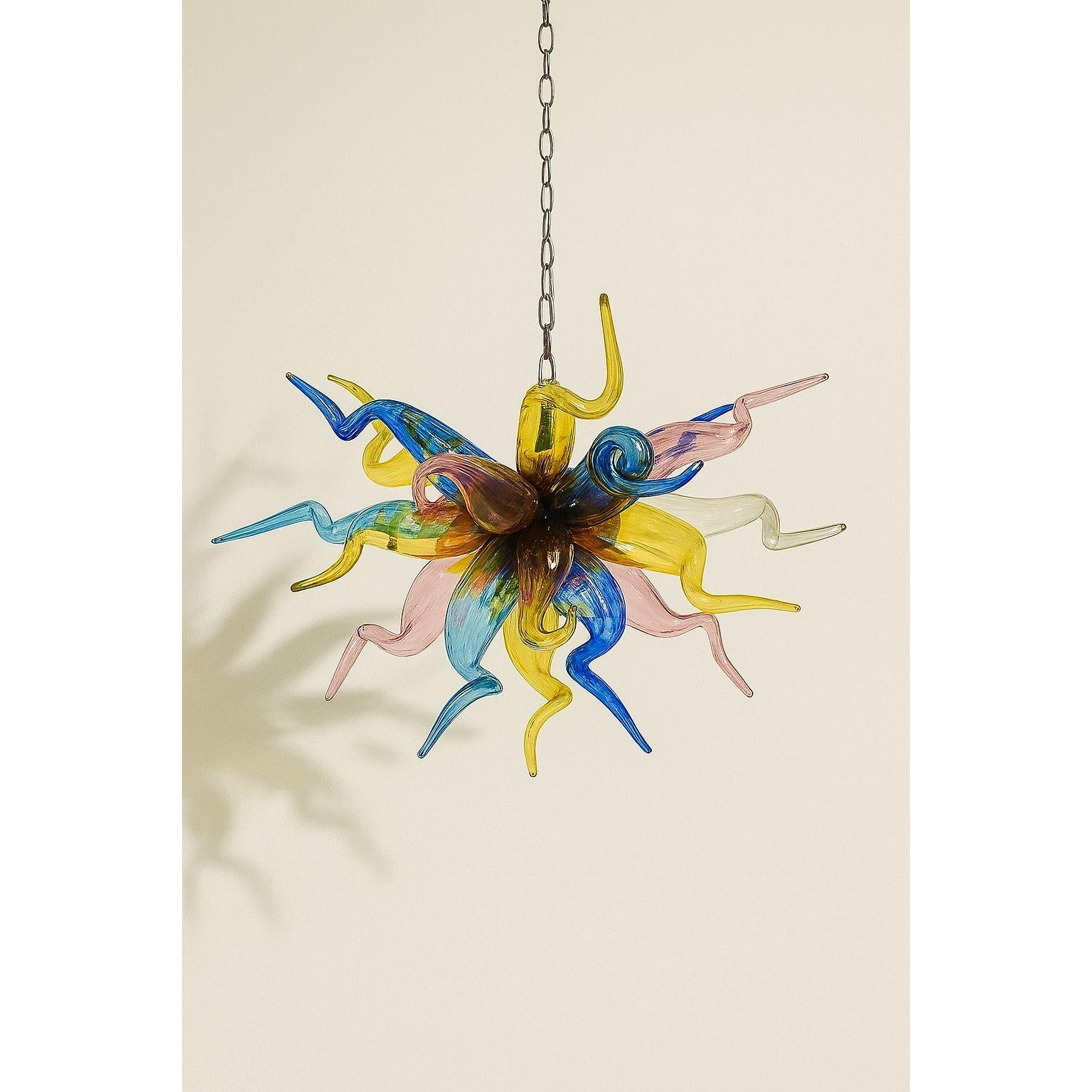 Orli Cam Sarkıt Aydınlatma