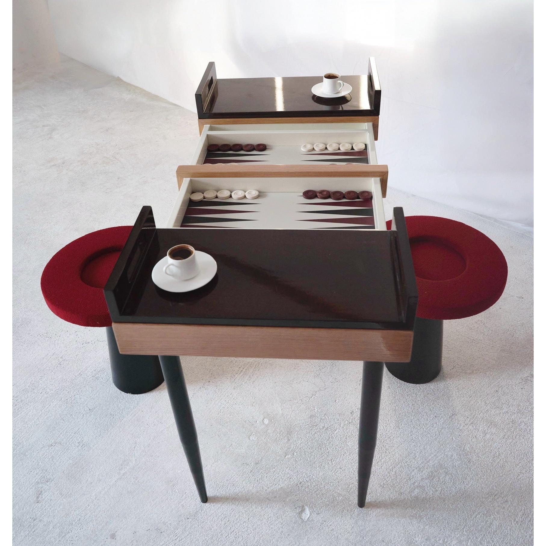 ÖTE TABLE in Oak & Walnut