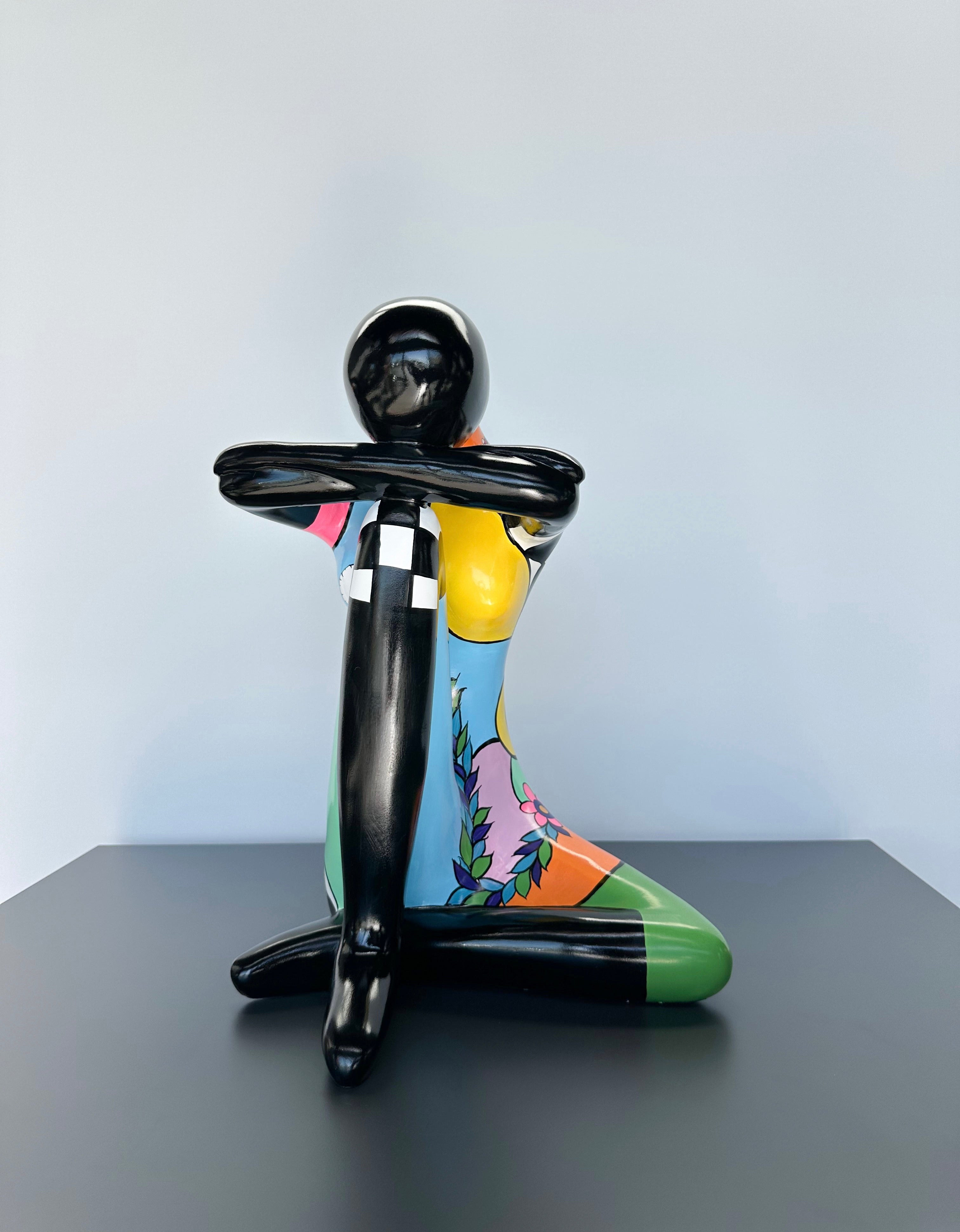 Oturan Kadın Dekoratif Obje