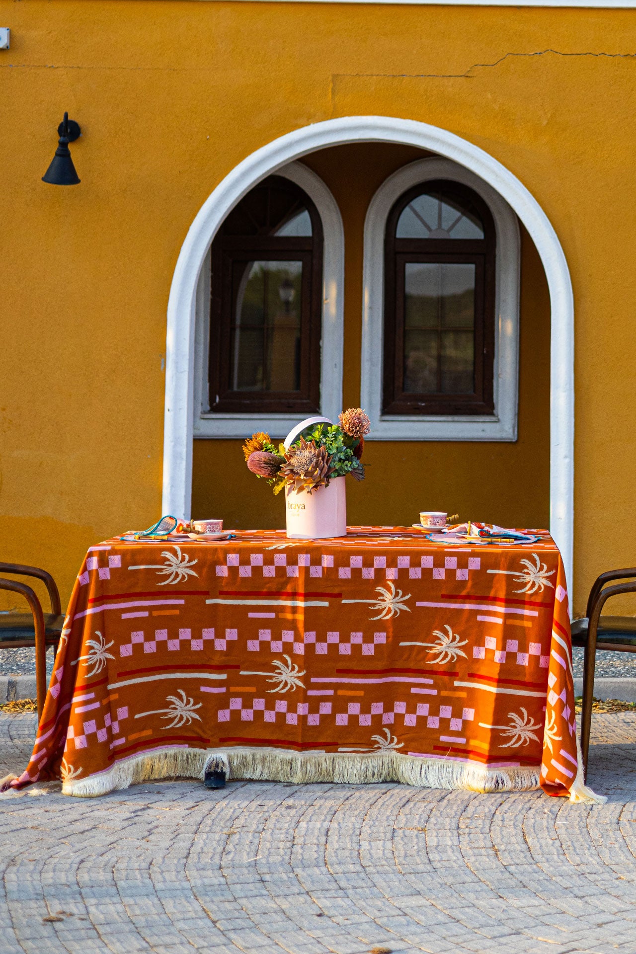 Palms & Sands Masa Örtüsü