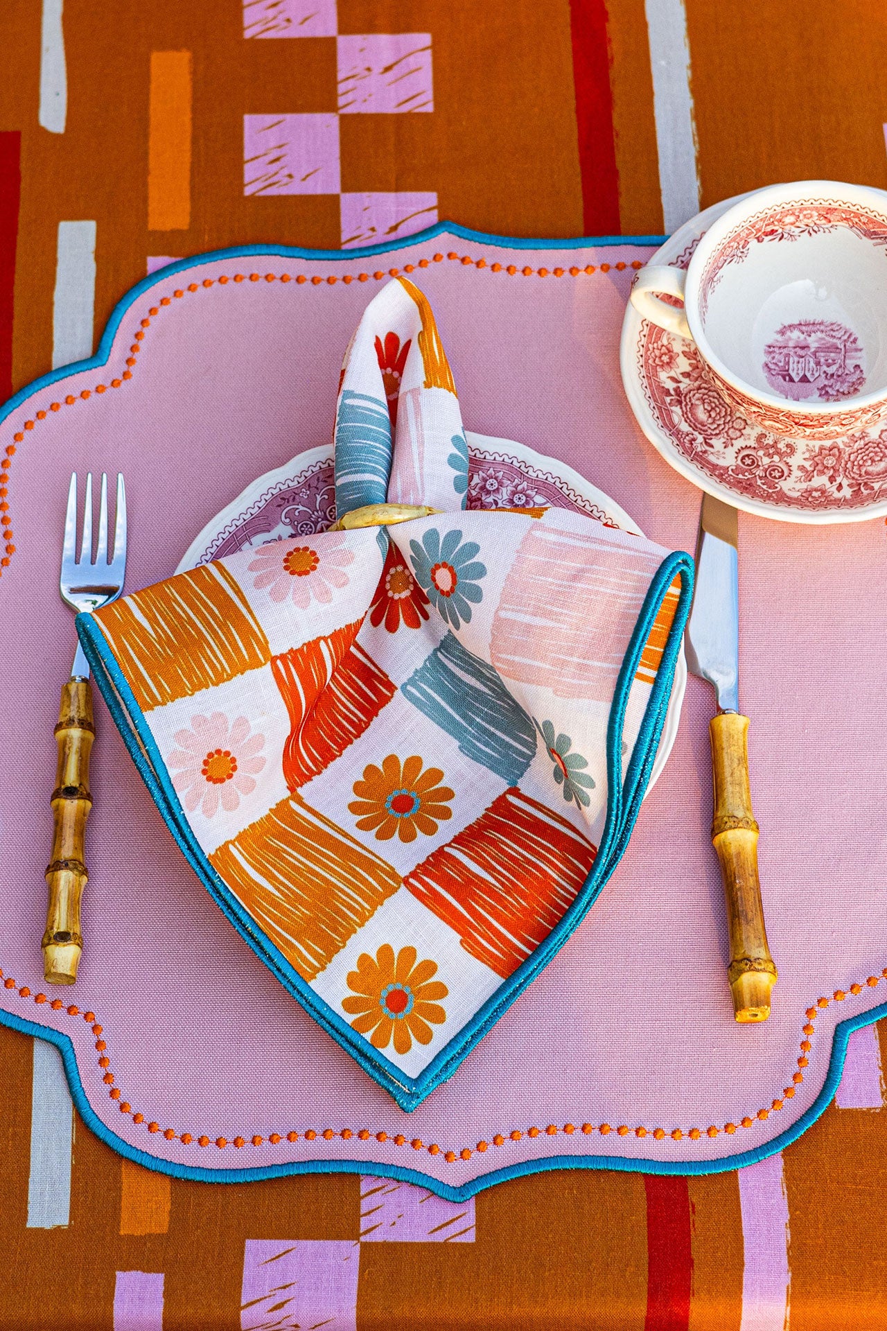 Palms & Sands Masa Örtüsü