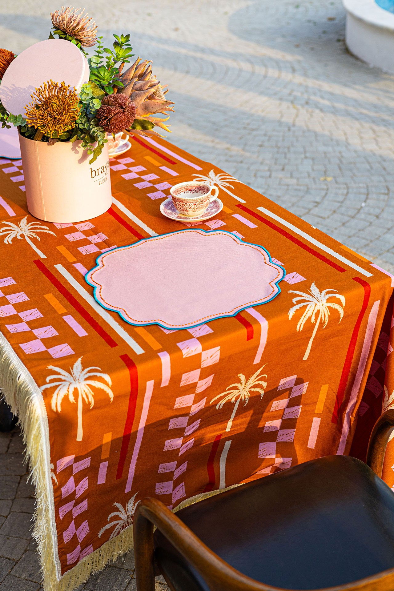 Palms & Sands Masa Örtüsü