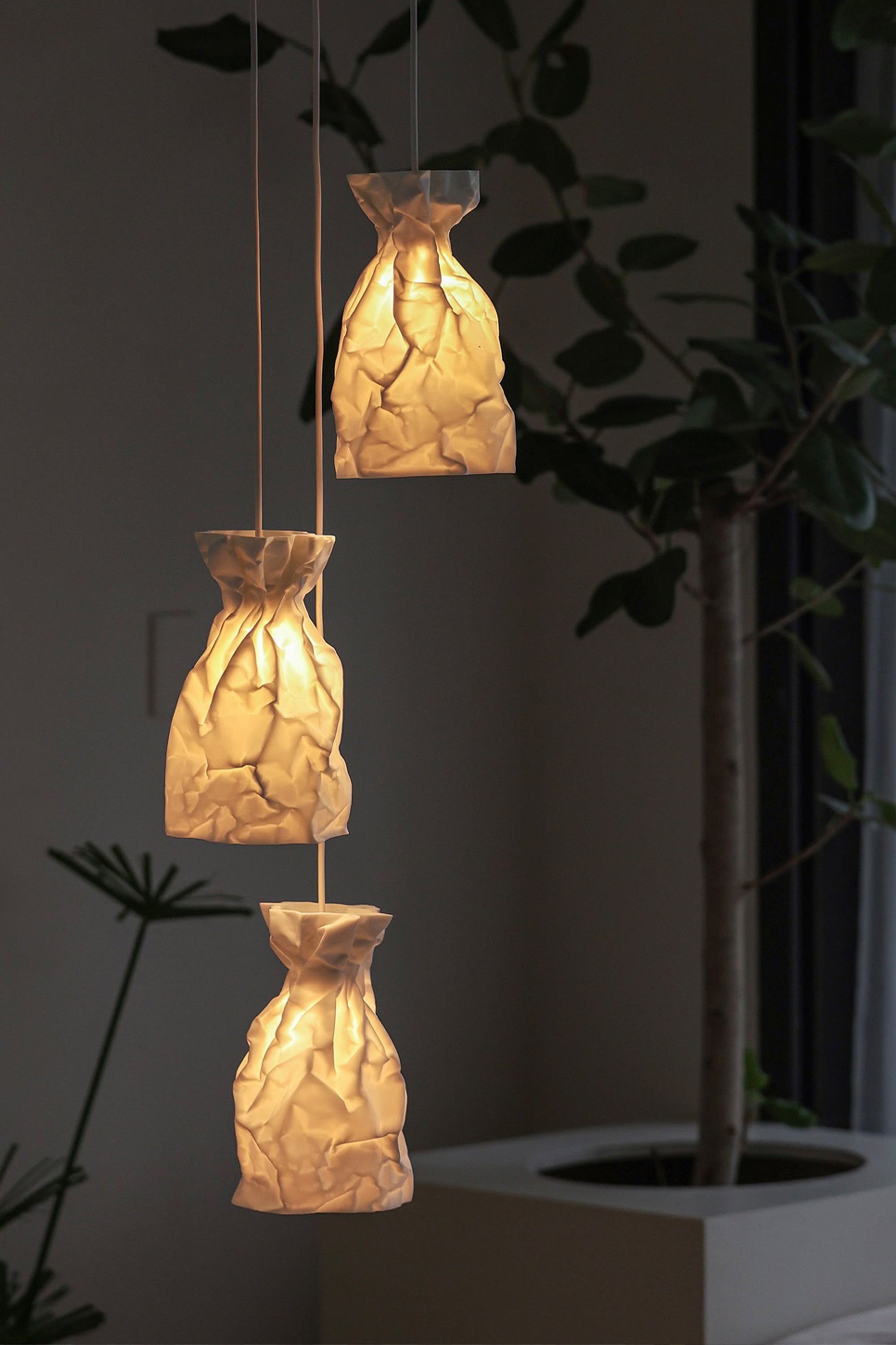 Paper Crinkle Sarkıt Aydınlatma