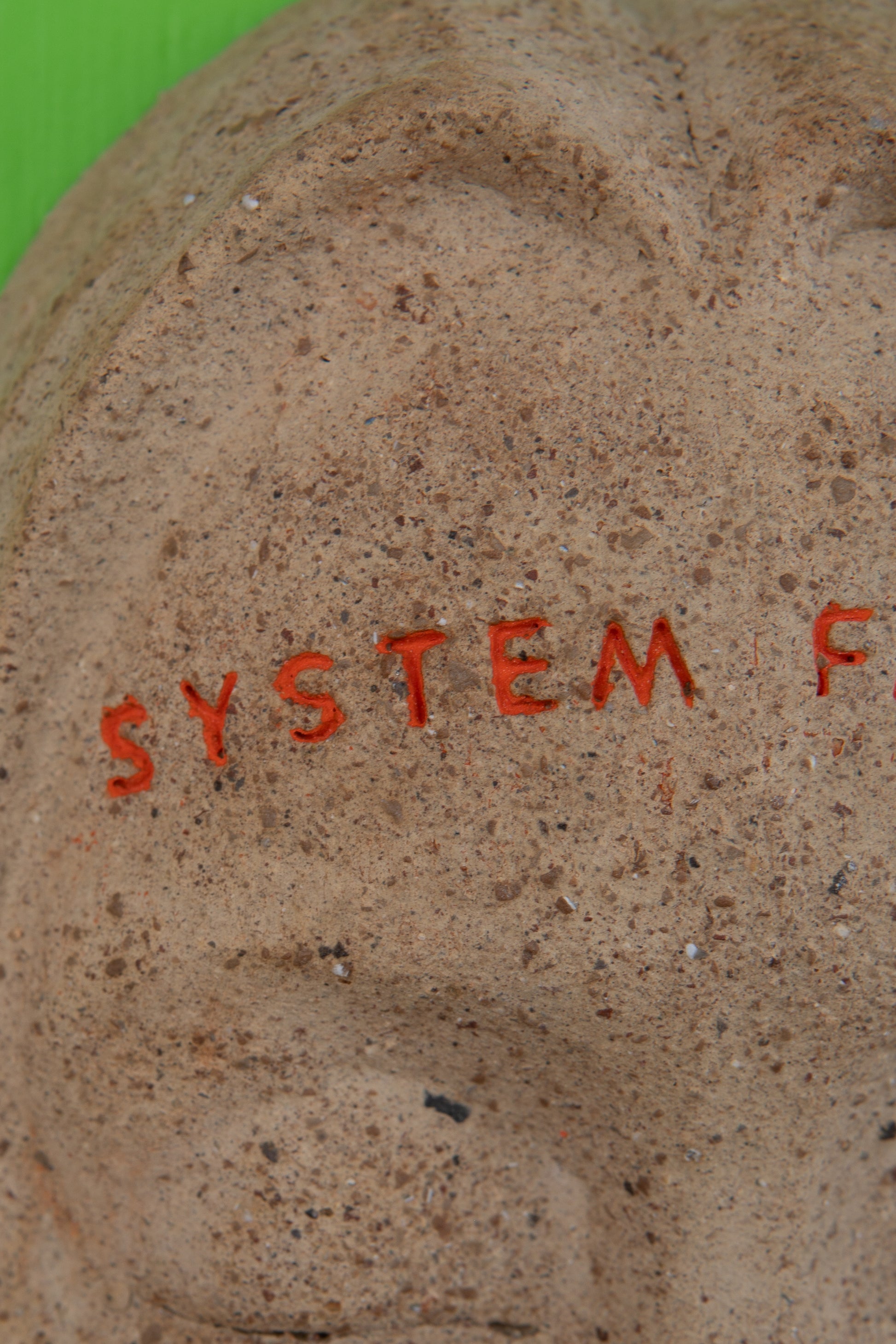 Parlak Yeşil Dopamin Dekor Seramik Duvar Panosu System Failure