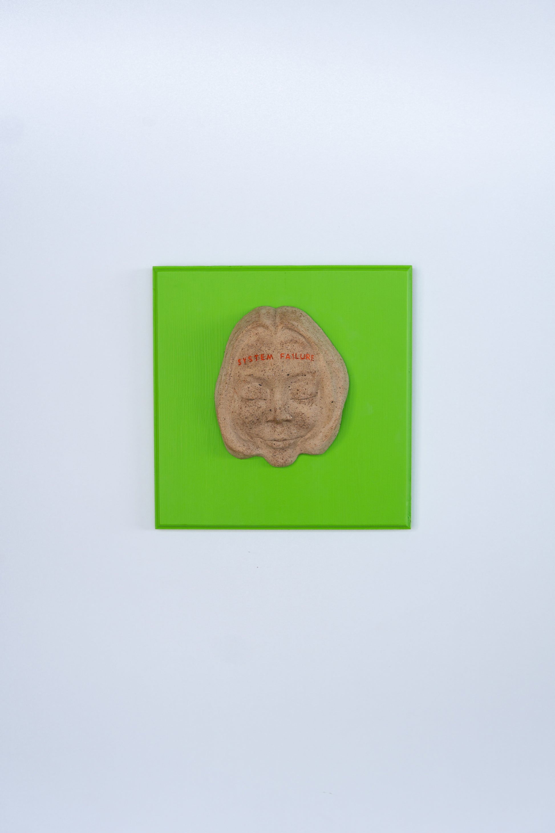 Parlak Yeşil Dopamin Dekor Seramik Duvar Panosu System Failure