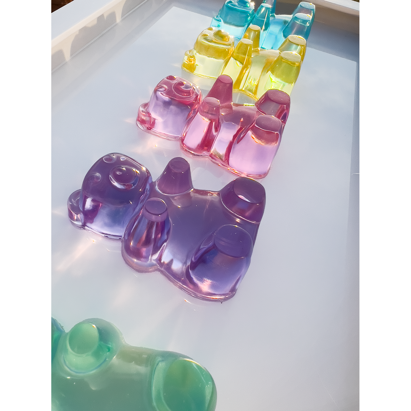 Pastel Rainbow Gummy Bears Tablo Jelibon