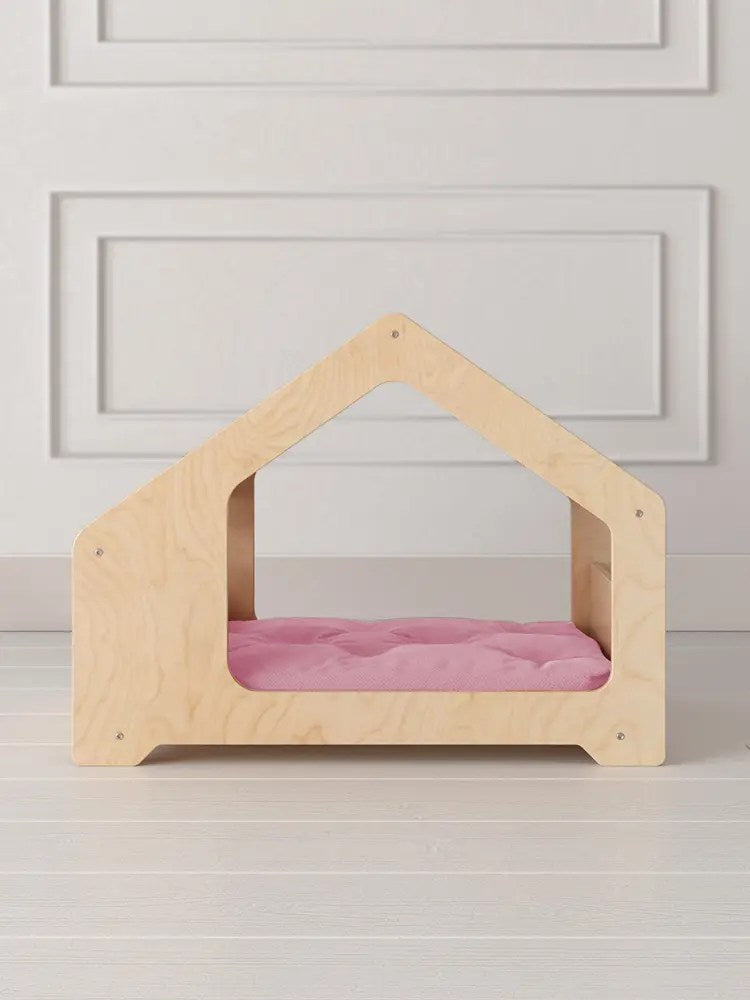 Patty Pembe Kedi Evi