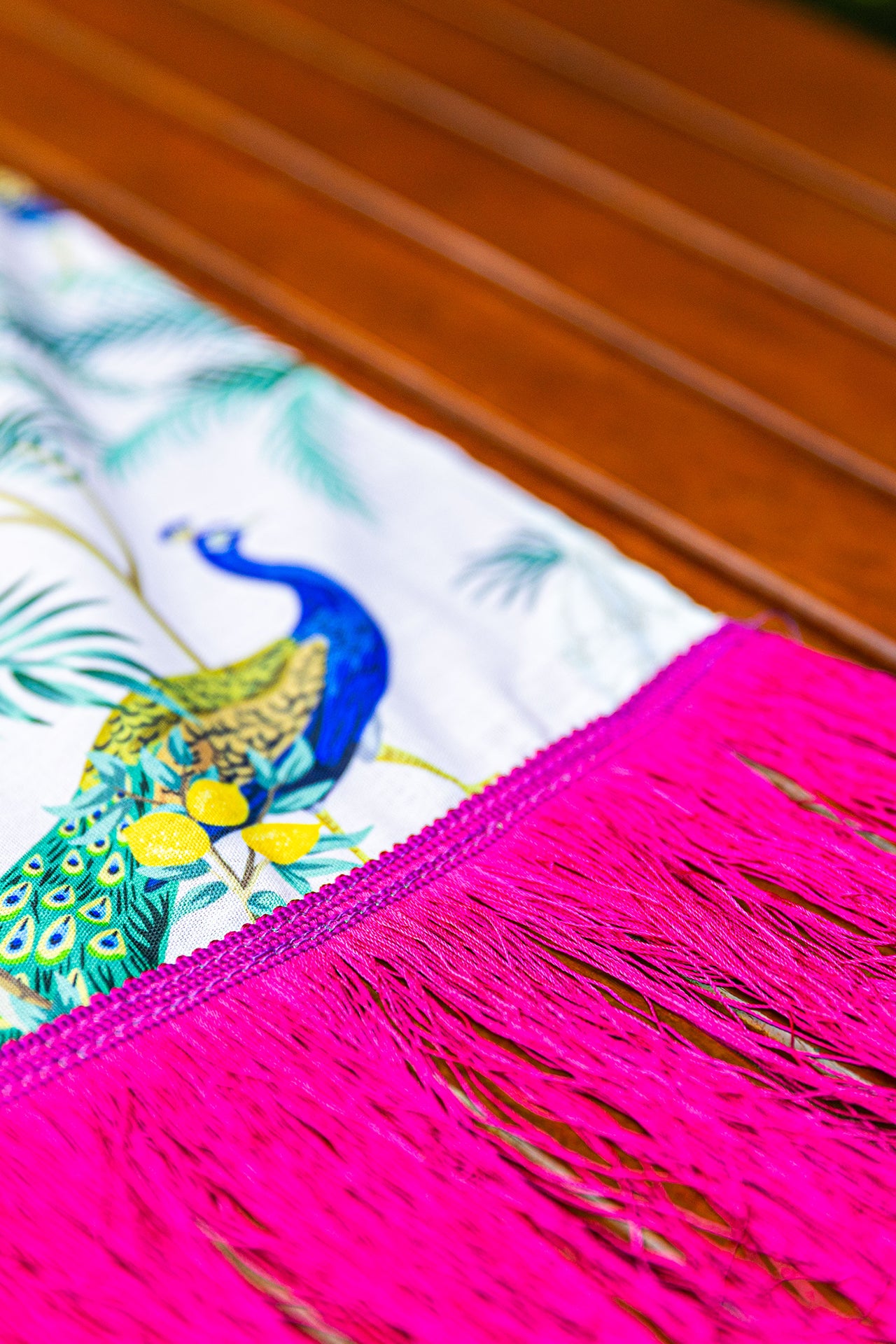 Peacock Grace Runner